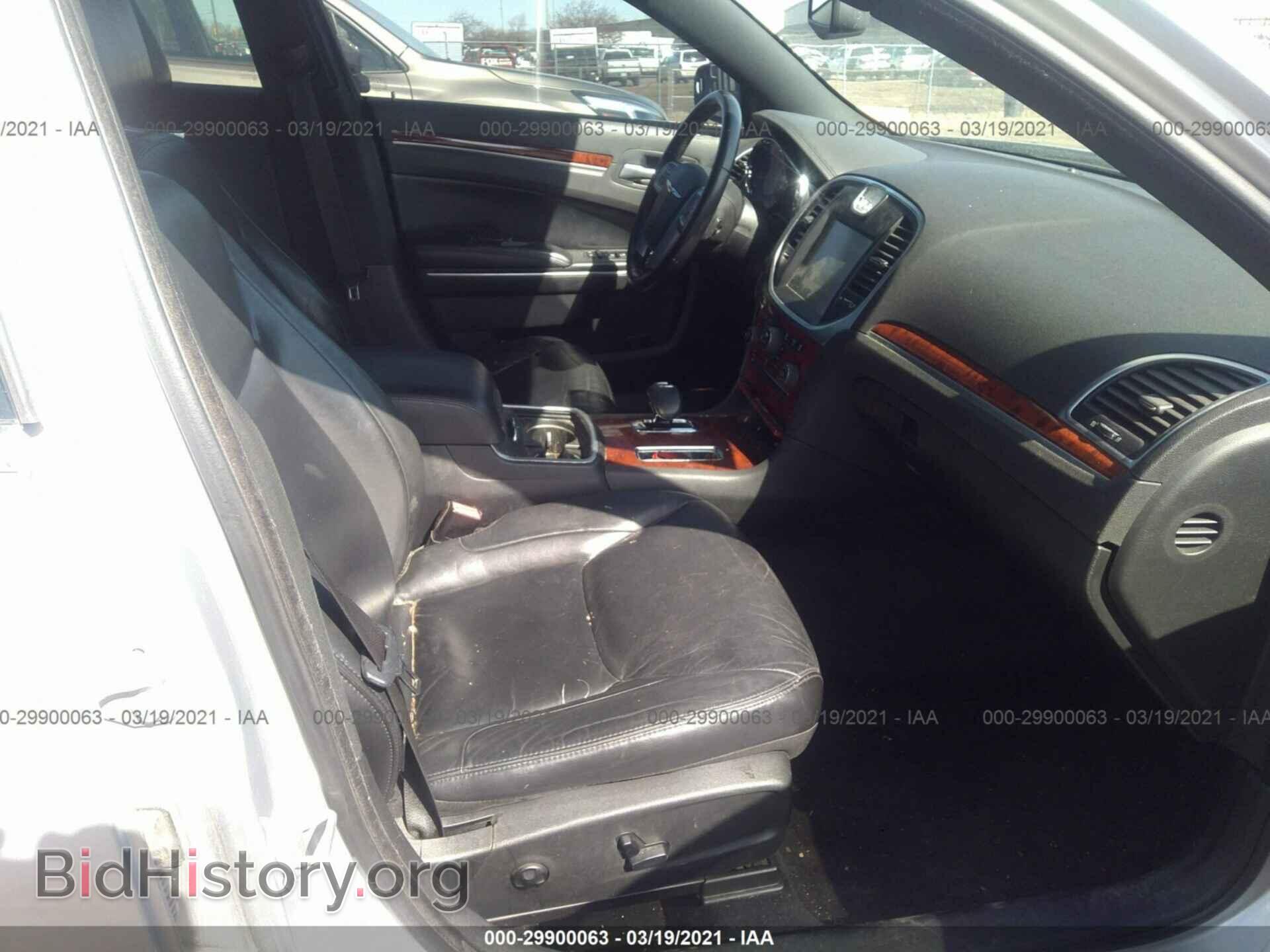 2012 CHRYSLER 300 - VIN: 2C3CCACG0CH309703 - Фото 5