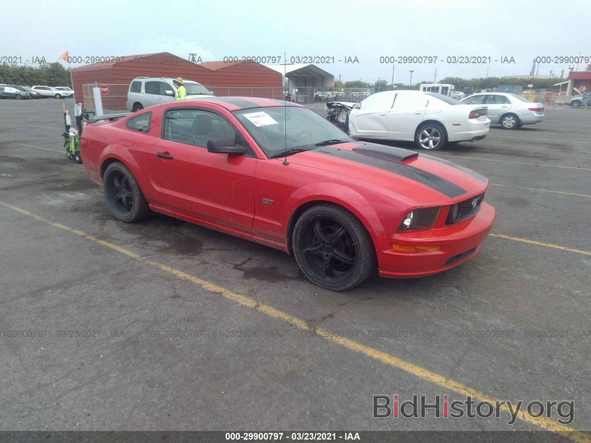 Photo 1ZVFT82H675329332 - FORD MUSTANG 2007