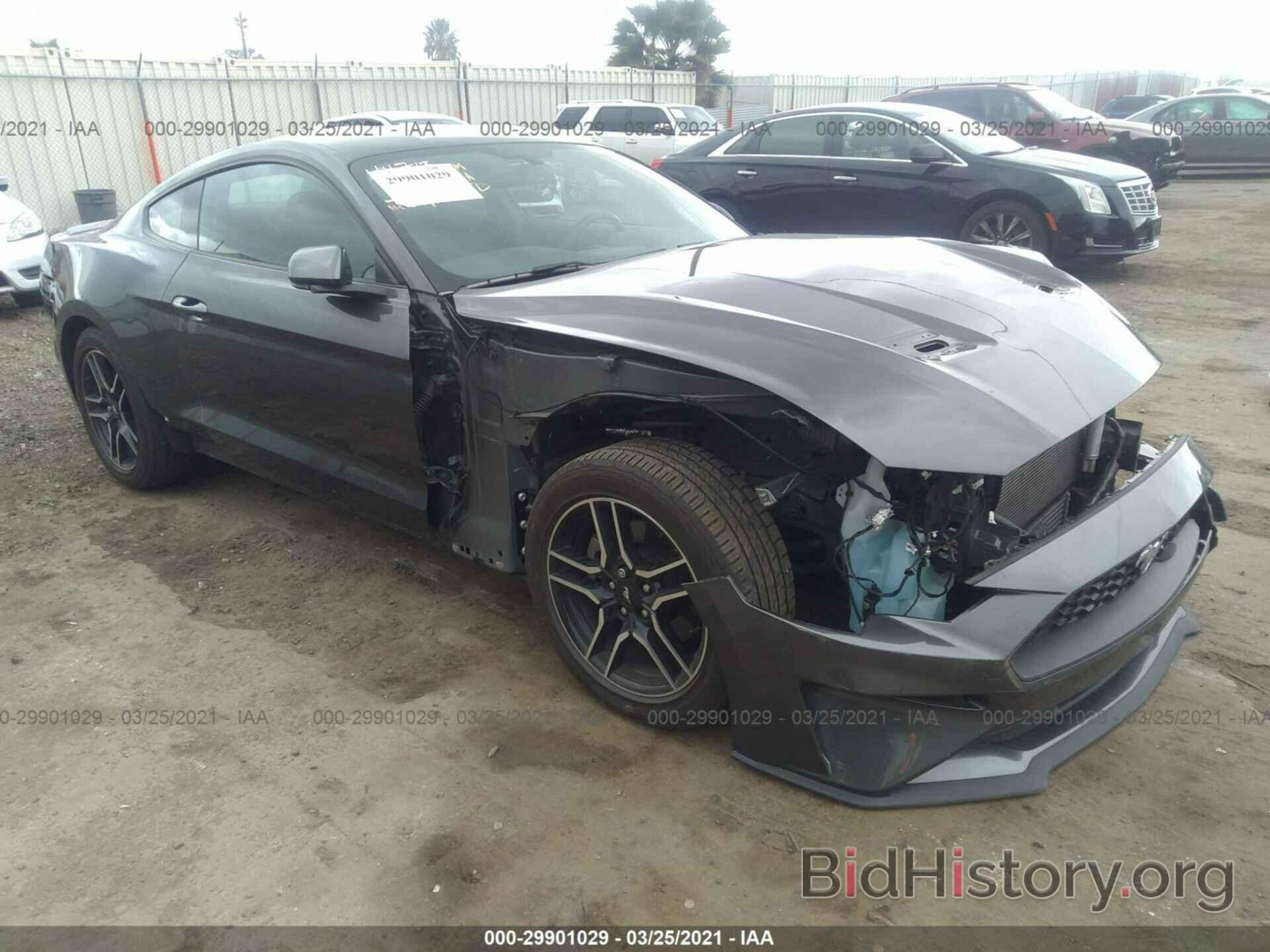 Photo 1FA6P8TH1L5111546 - FORD MUSTANG 2020