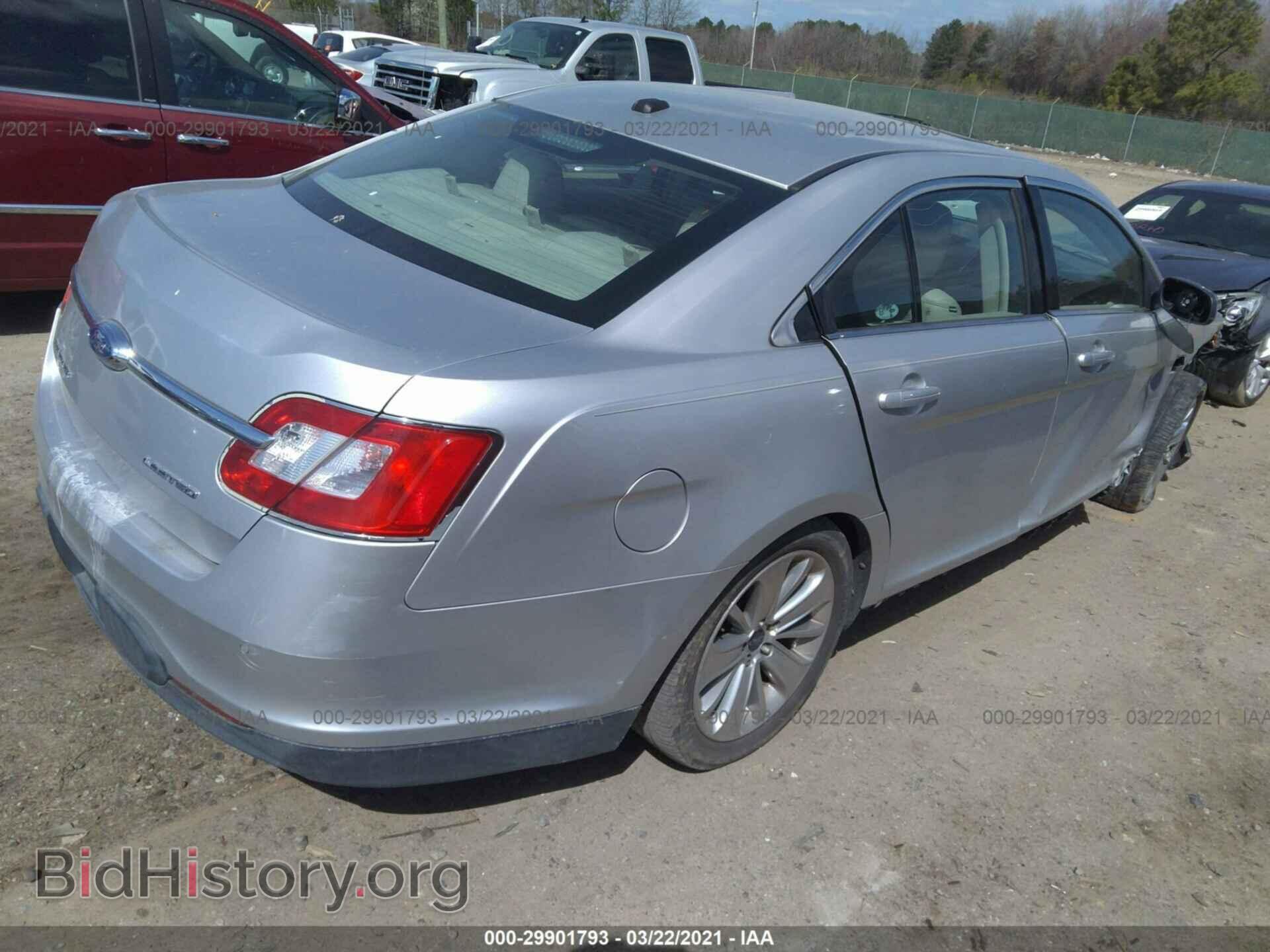 2011 FORD TAURUS - VIN: 1FAHP2FW1BG113963 - Фото 4