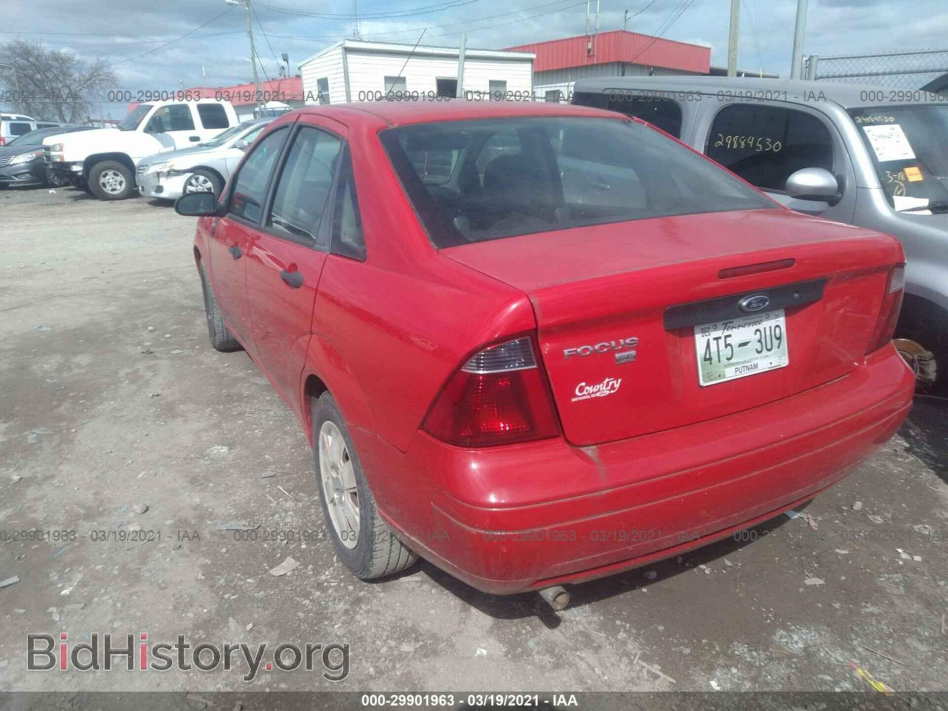 2007 FORD FOCUS - VIN: 1FAFP34N07W333812 - Фото 3