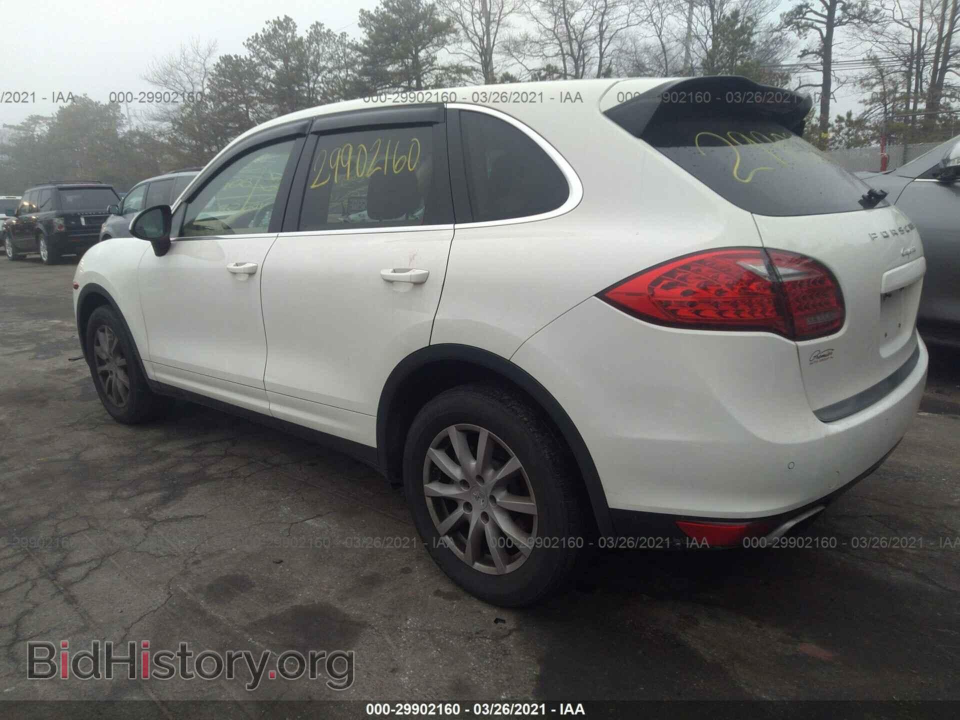 2011 PORSCHE CAYENNE - VIN: WP1AA2A23BLA05061 - Фото 3