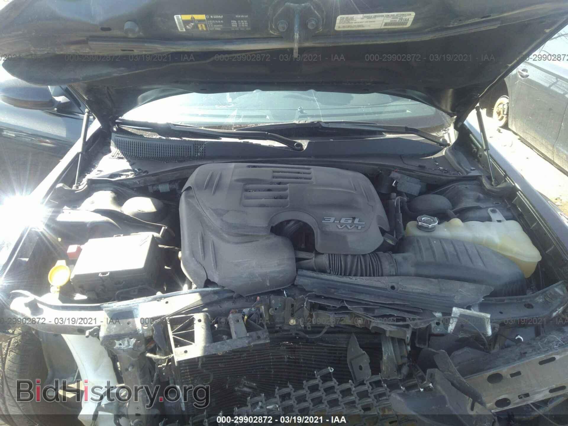 2018 CHRYSLER 300 - VIN: 2C3CCAGG0JH141827 - Фото 10