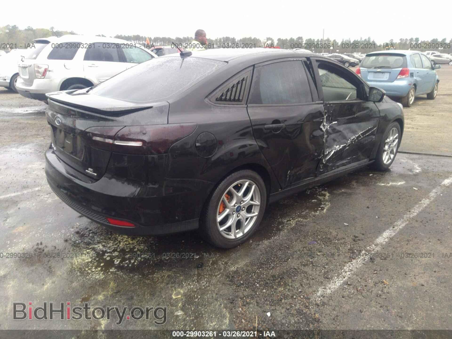 2015 FORD FOCUS - VIN: 1FADP3F22FL311174 - Photo 4