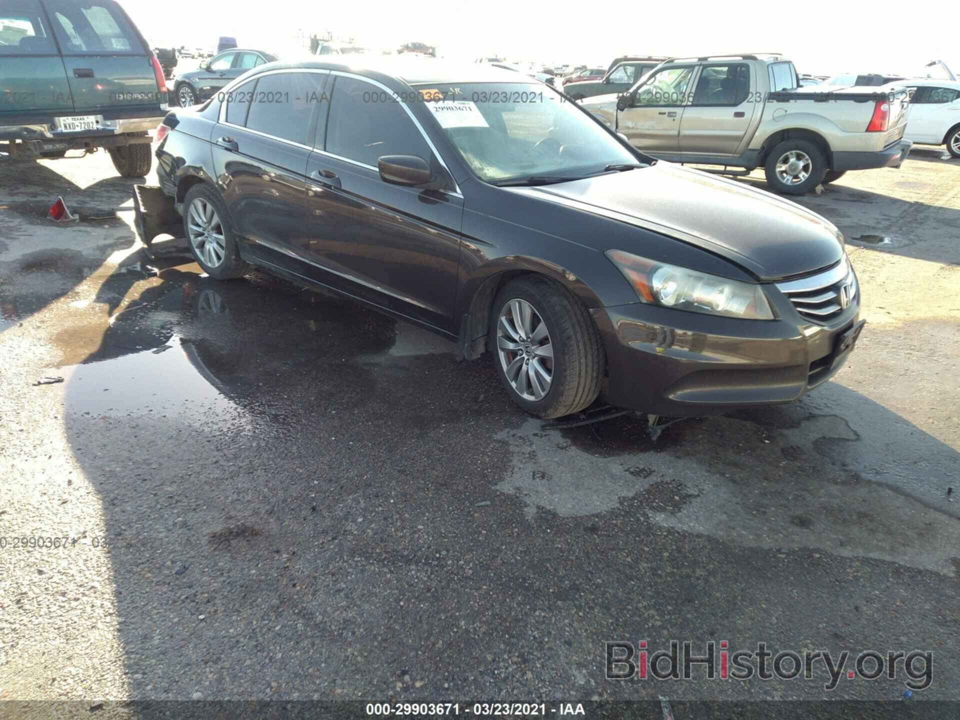 Photo 1HGCP2F8XCA089027 - HONDA ACCORD SDN 2012