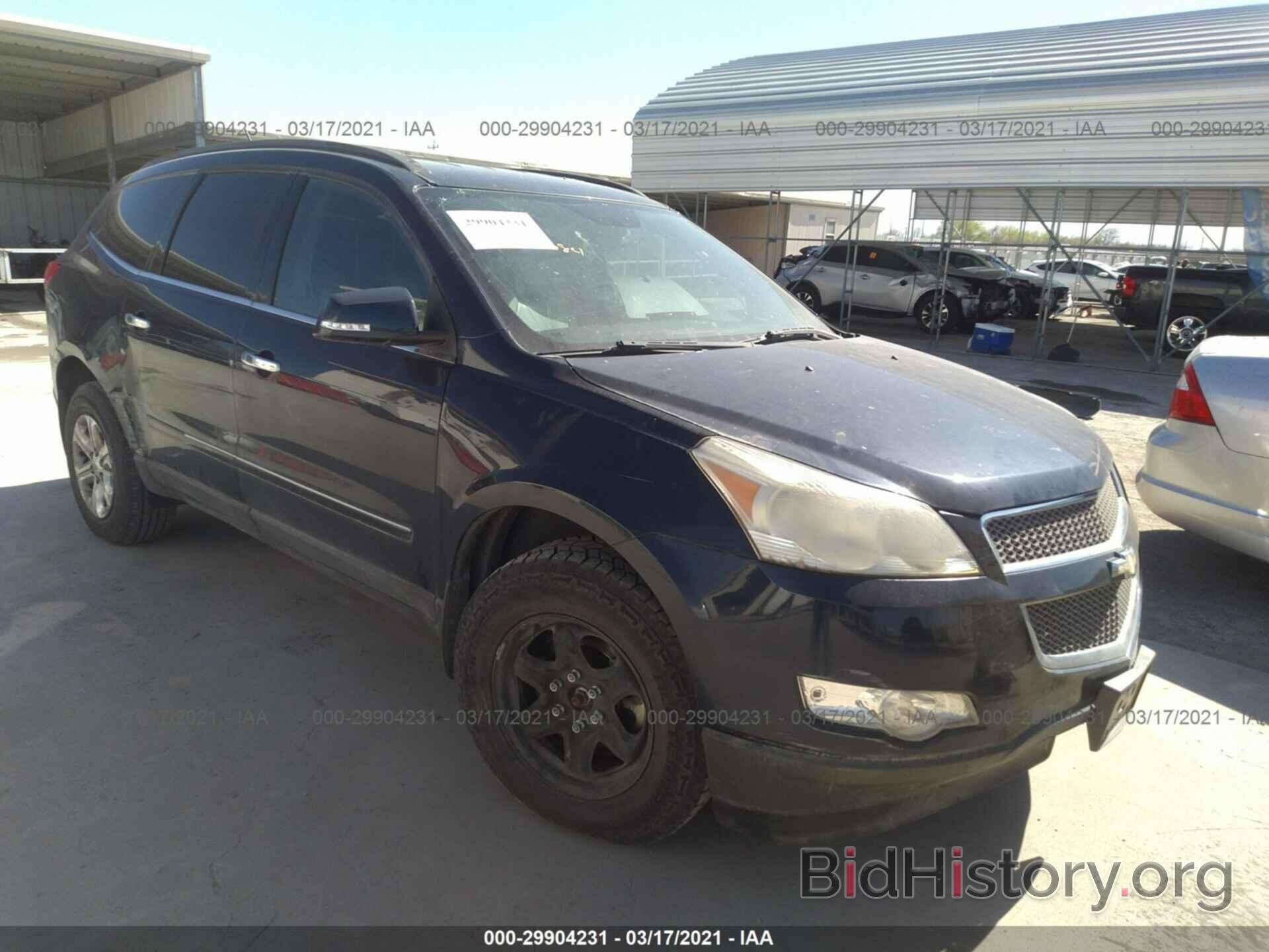 Photo 1GNKRLED6BJ186661 - CHEVROLET TRAVERSE 2011