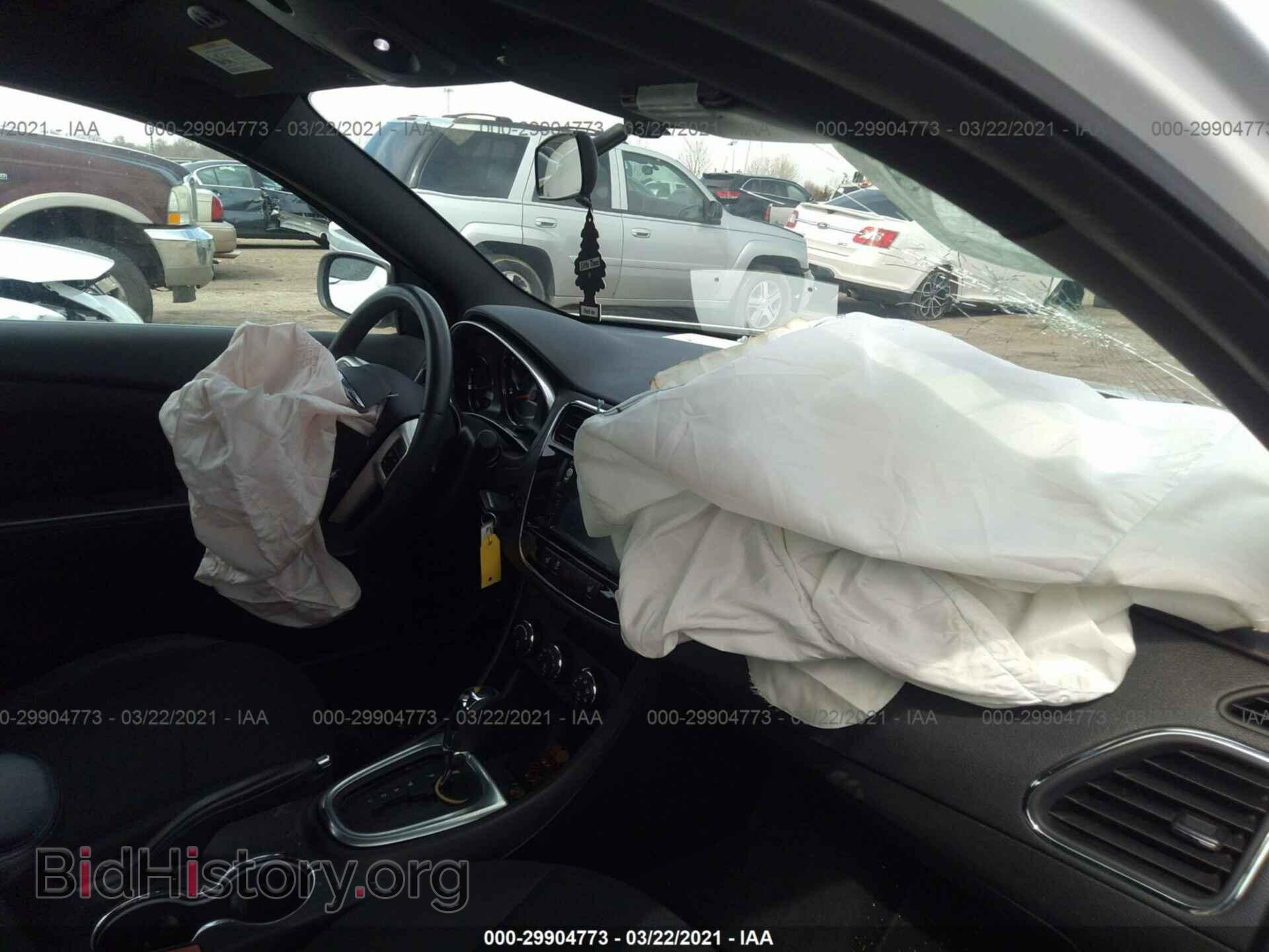 2013 CHRYSLER 200 - VIN: 1C3CCBBB7DN578947 - Фото 5