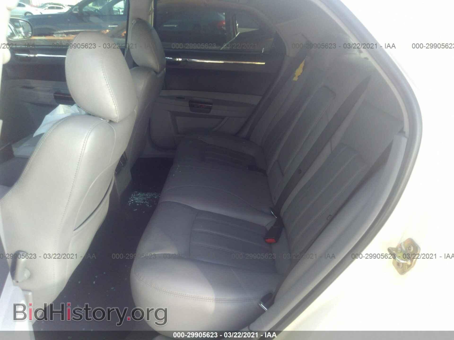 2006 CHRYSLER 300 - VIN: 2C3KA63H36H247211 - Photo 8