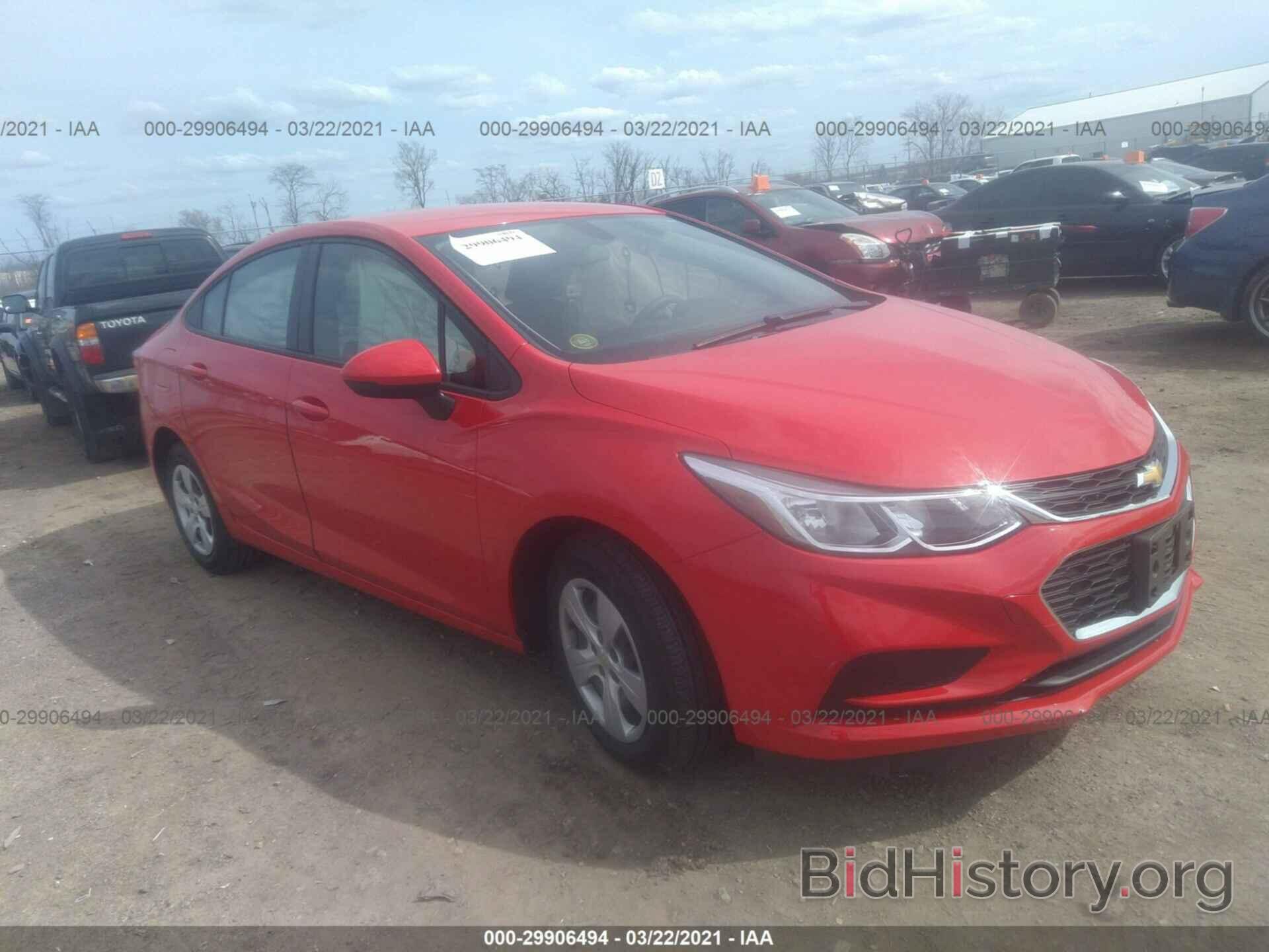 Фотография 1G1BC5SM1J7210069 - CHEVROLET CRUZE 2018