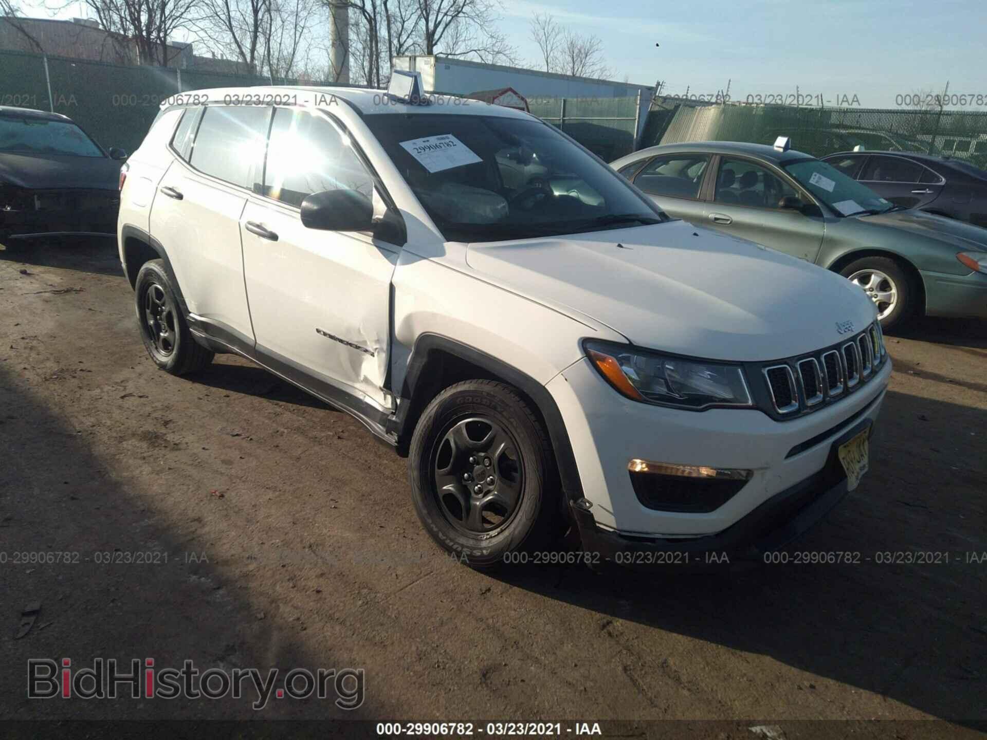 Фотография 3C4NJDAB5HT646935 - JEEP COMPASS 2017