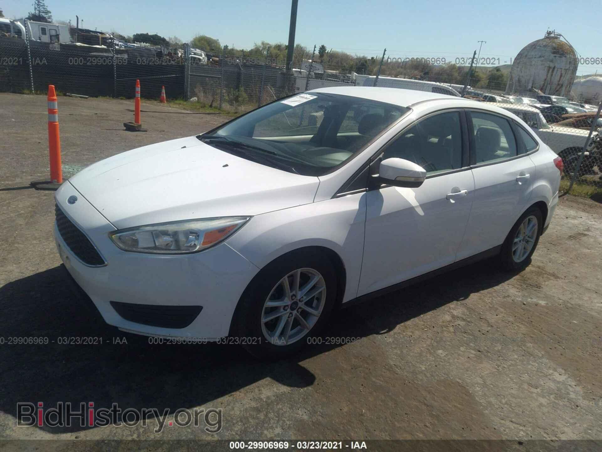 2015 FORD FOCUS - VIN: 1FADP3F2XFL241374 - Фото 2