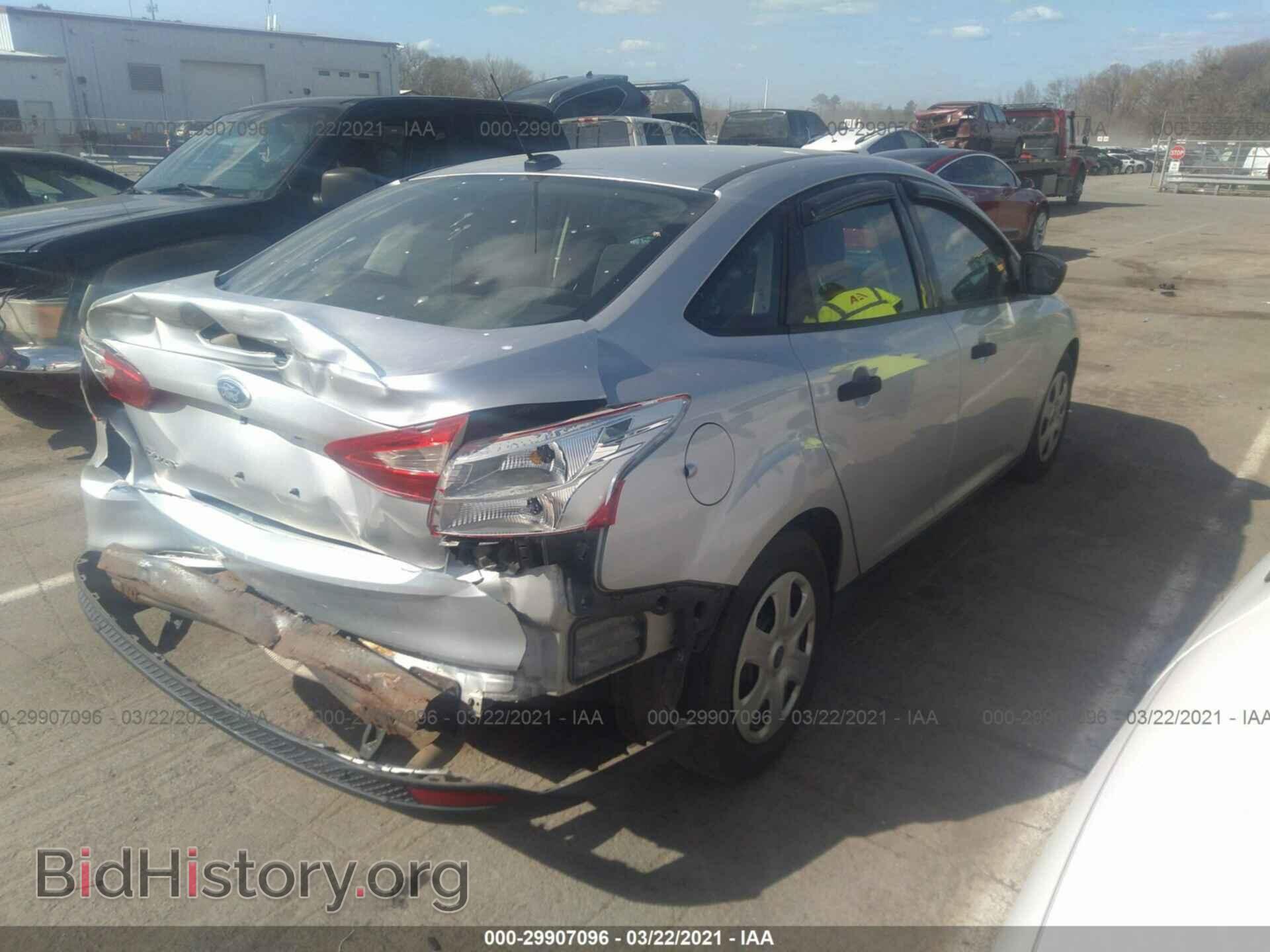 2012 FORD FOCUS - VIN: 1FAHP3E24CL224312 - Photo 4
