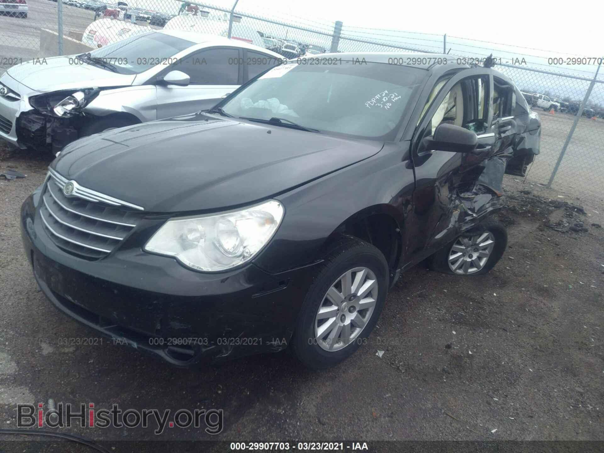 2010 CHRYSLER SEBRING - VIN: 1C3CC4FB3AN207530 - Фото 2