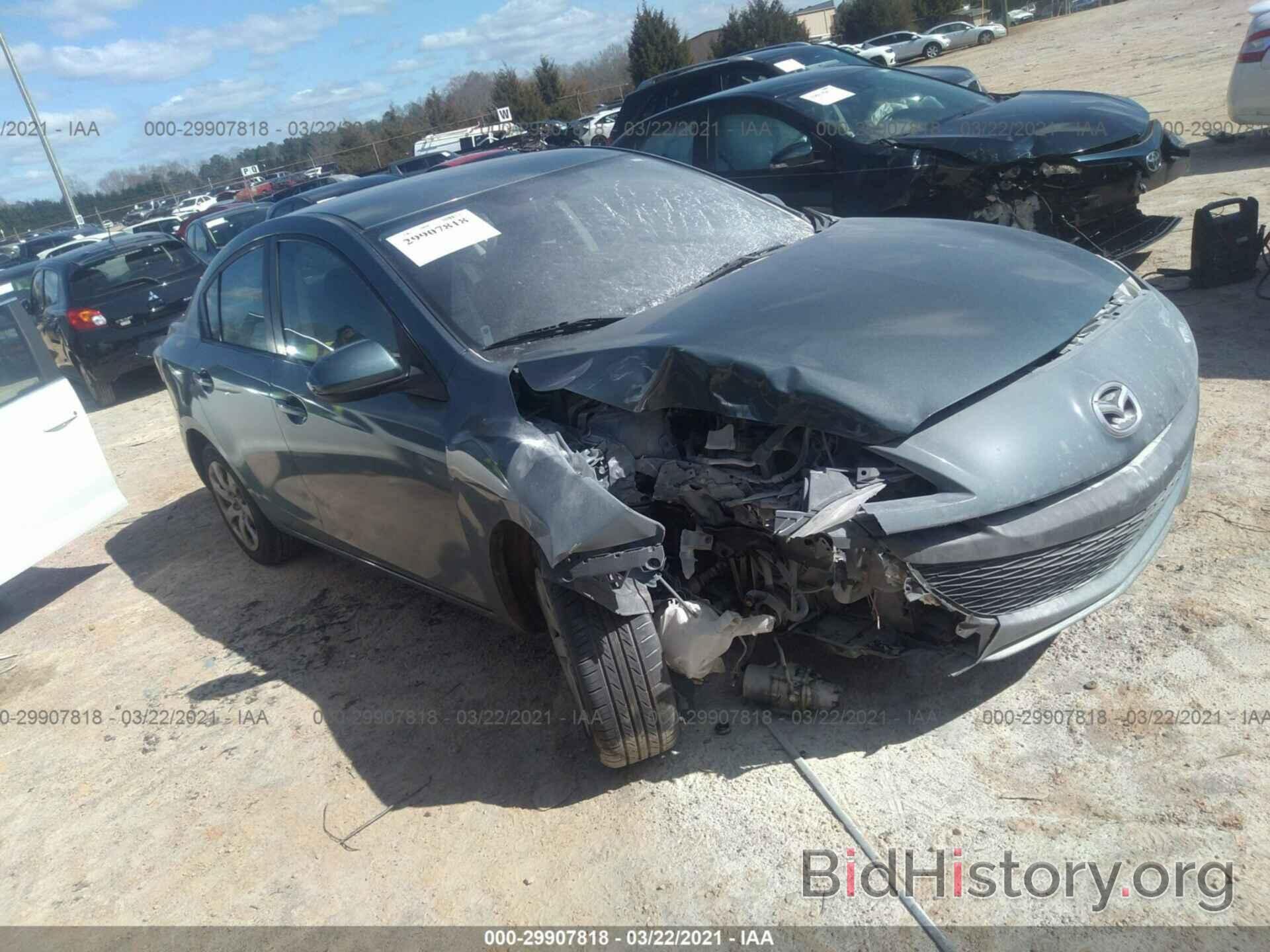 Photo JM1BL1UFXB1375881 - MAZDA MAZDA3 2011