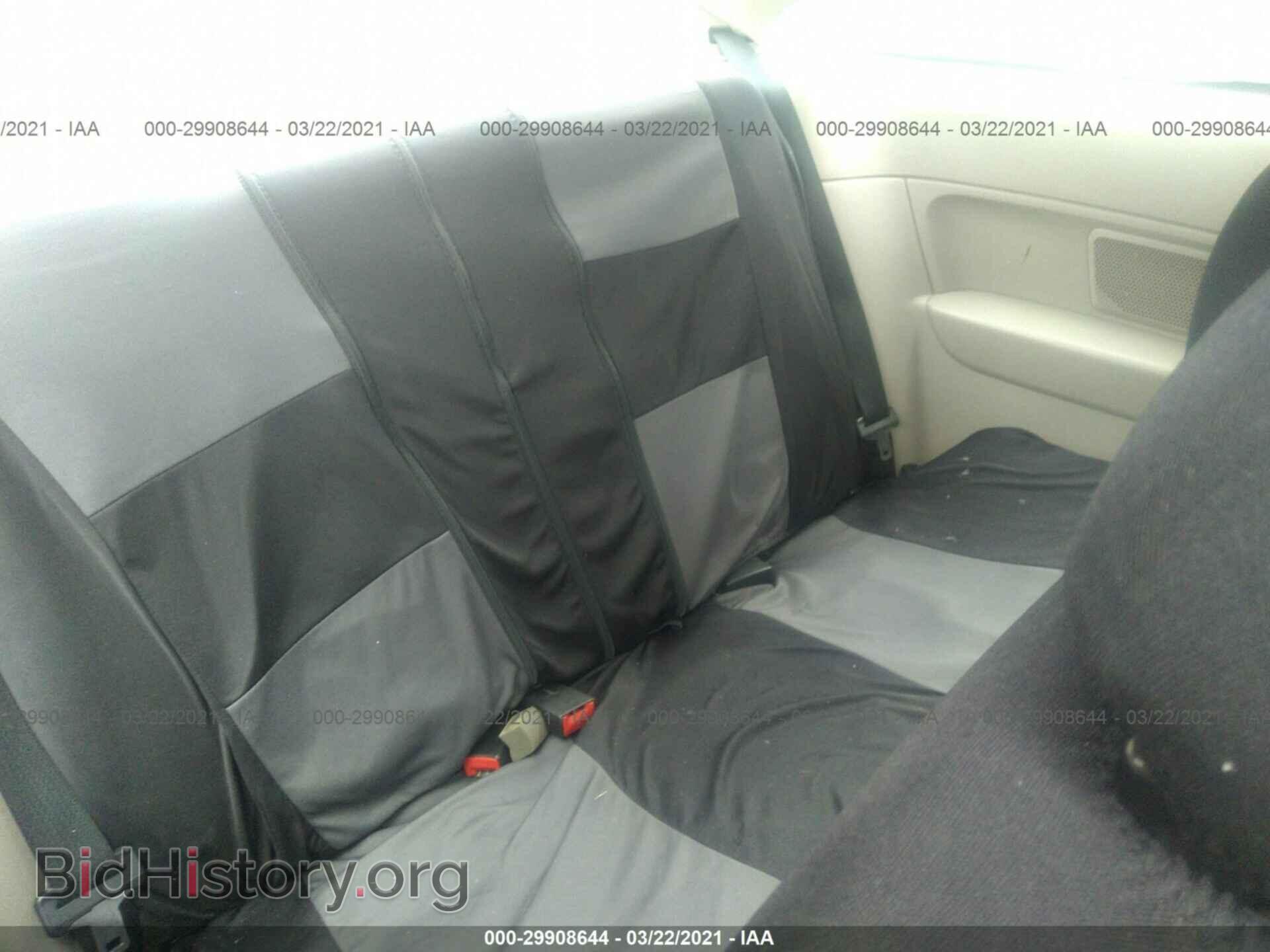 2008 FORD FOCUS - VIN: 1FAHP32N28W207125 - Фото 8