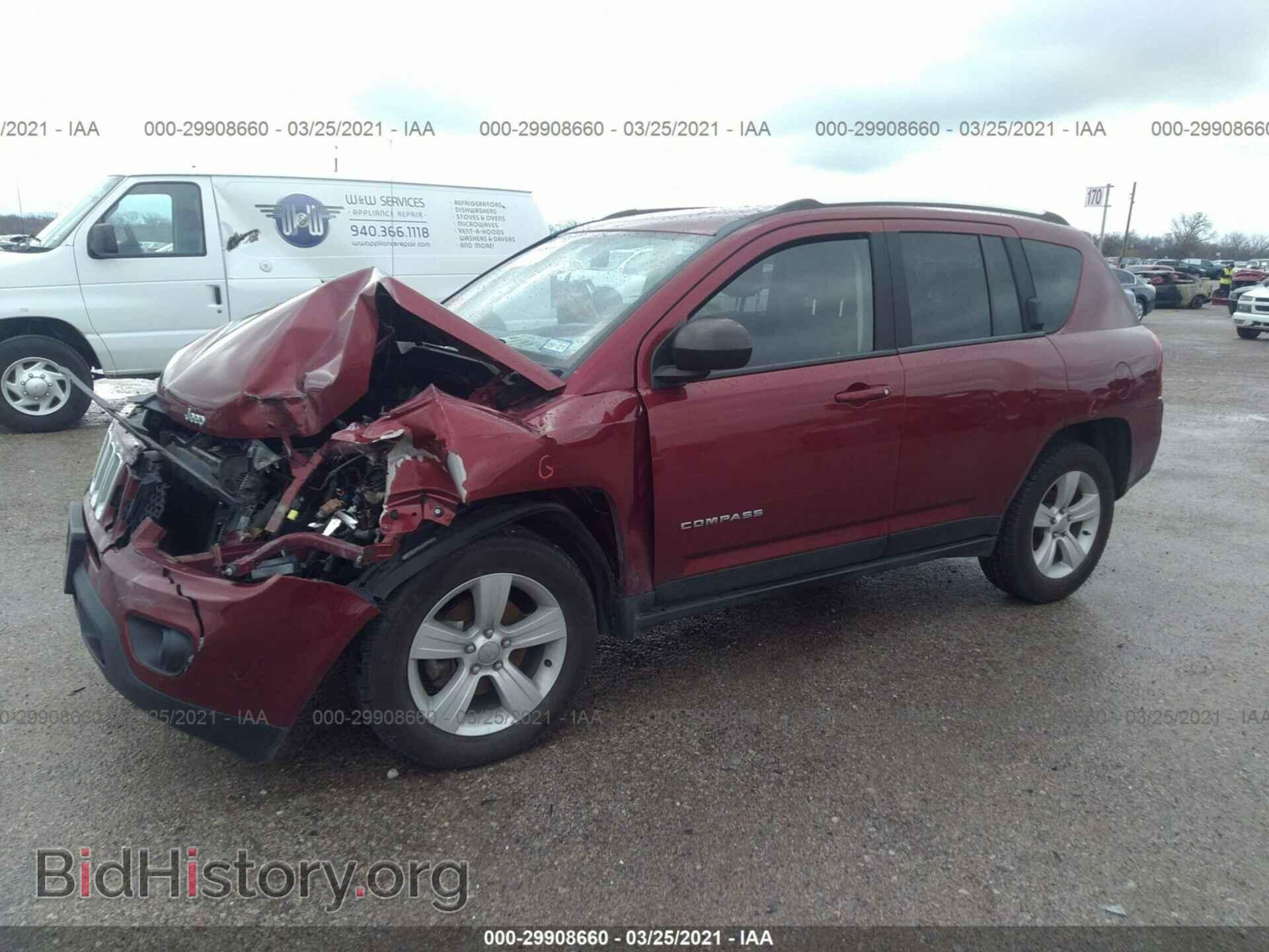 2014 JEEP COMPASS - VIN: 1C4NJDBB4ED810143 - Фото 2
