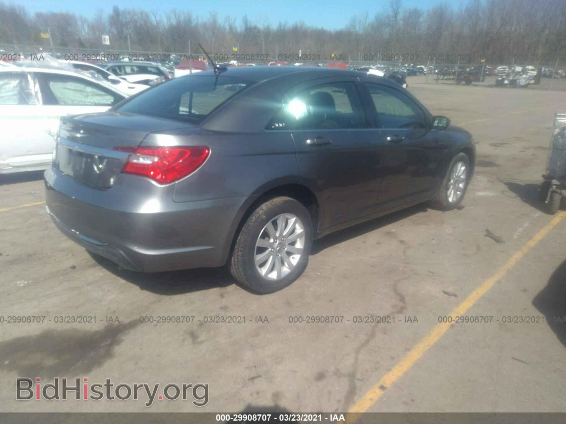 2013 CHRYSLER 200 - VIN: 1C3CCBBB0DN687234 - Photo 4