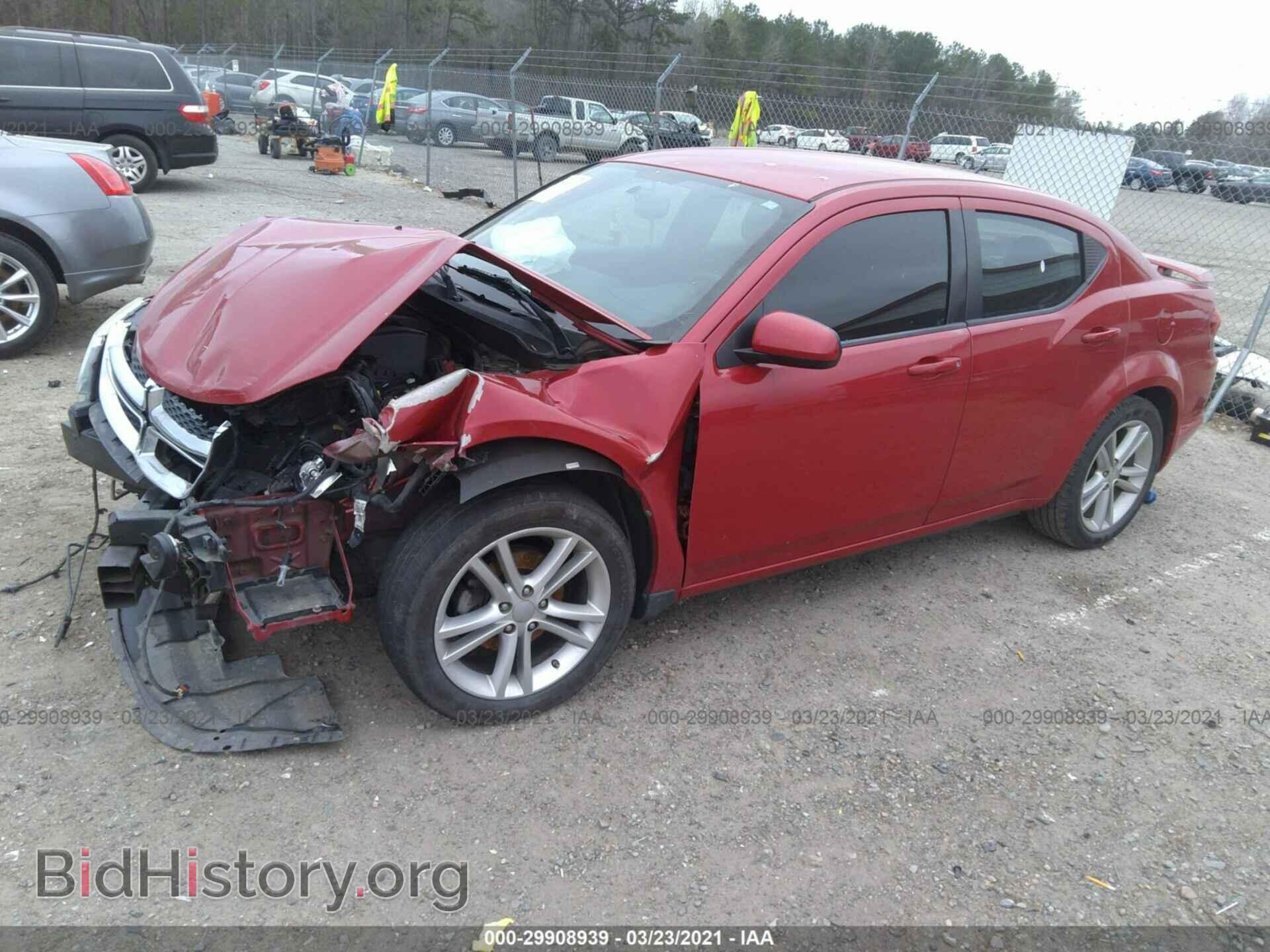 2011 DODGE AVENGER - VIN: 1B3BD1FG8BN552196 - Photo 2