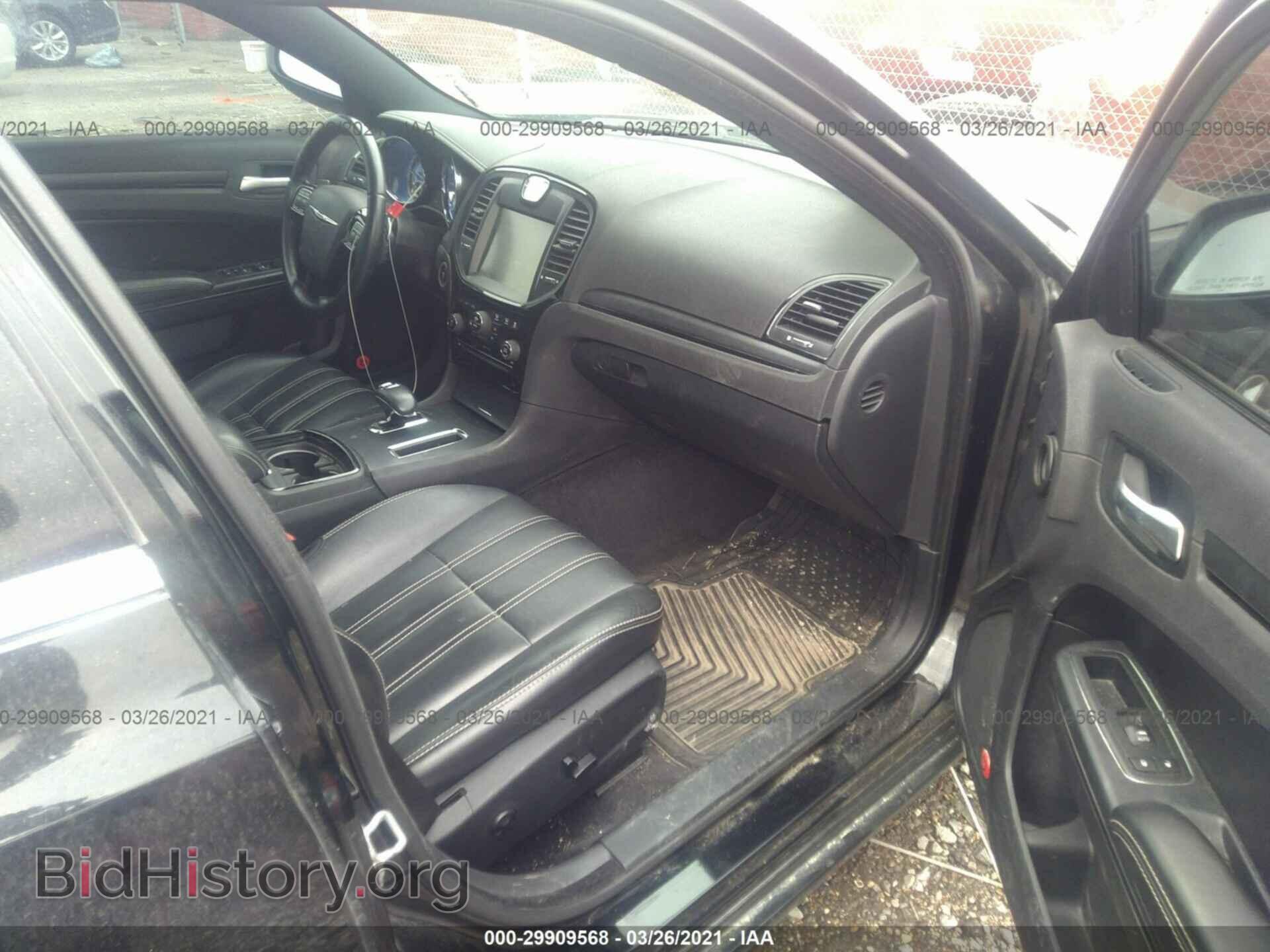 2013 CHRYSLER 300 - VIN: 2C3CCABG9DH732055 - Фото 5