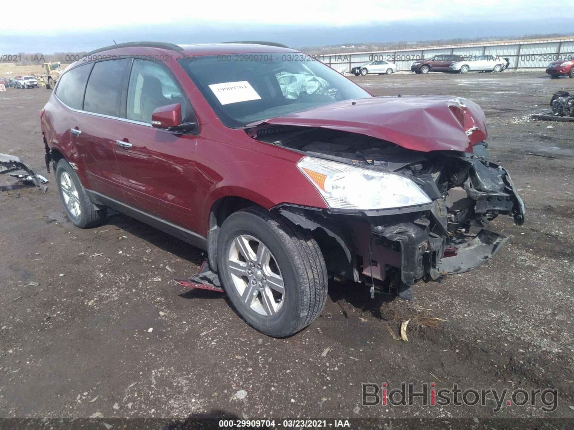 Photo 1GNKVGED2BJ207752 - CHEVROLET TRAVERSE 2011