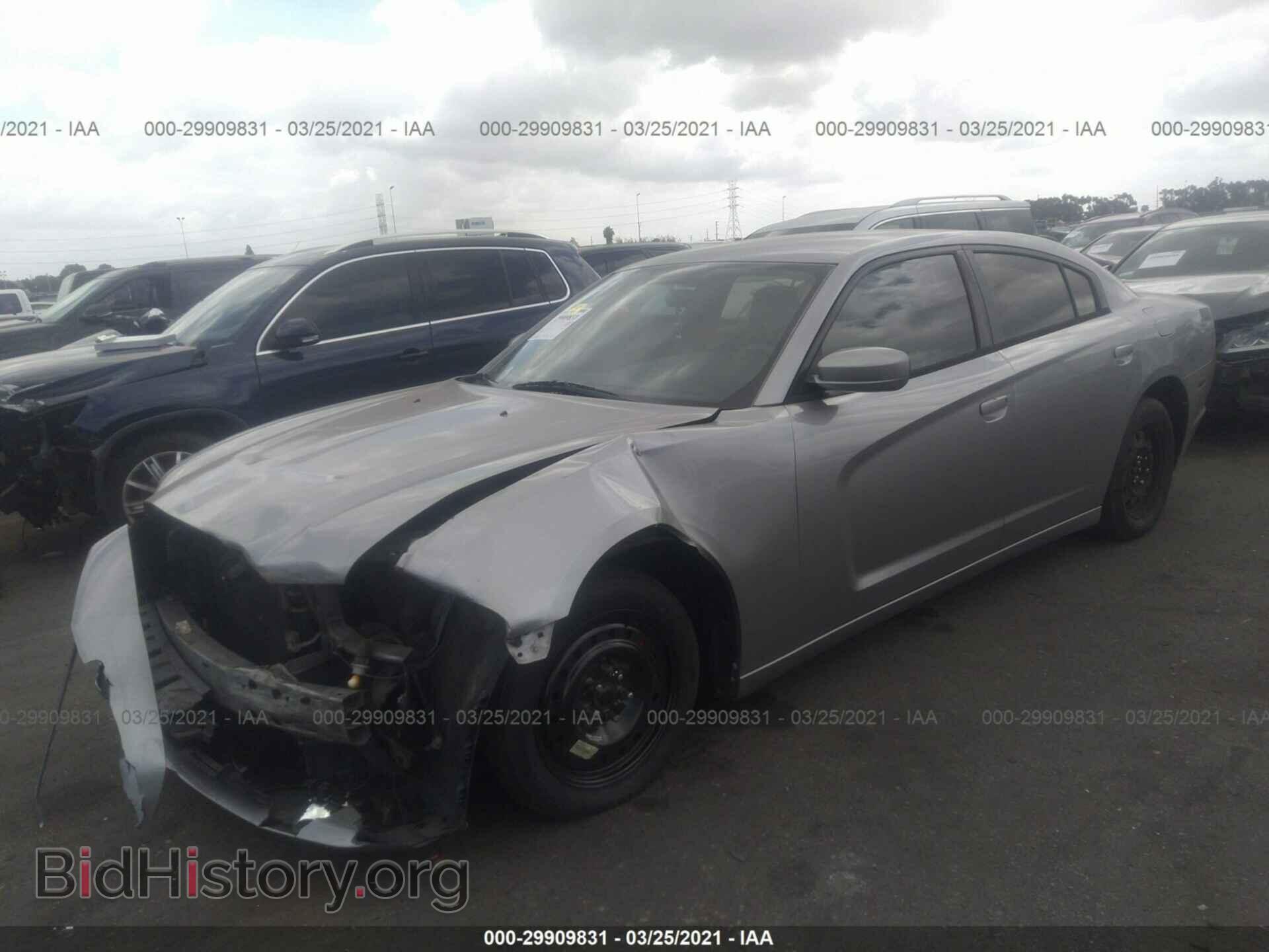 2011 DODGE CHARGER - VIN: 2B3CL3CG8BH532272 - Фото 2