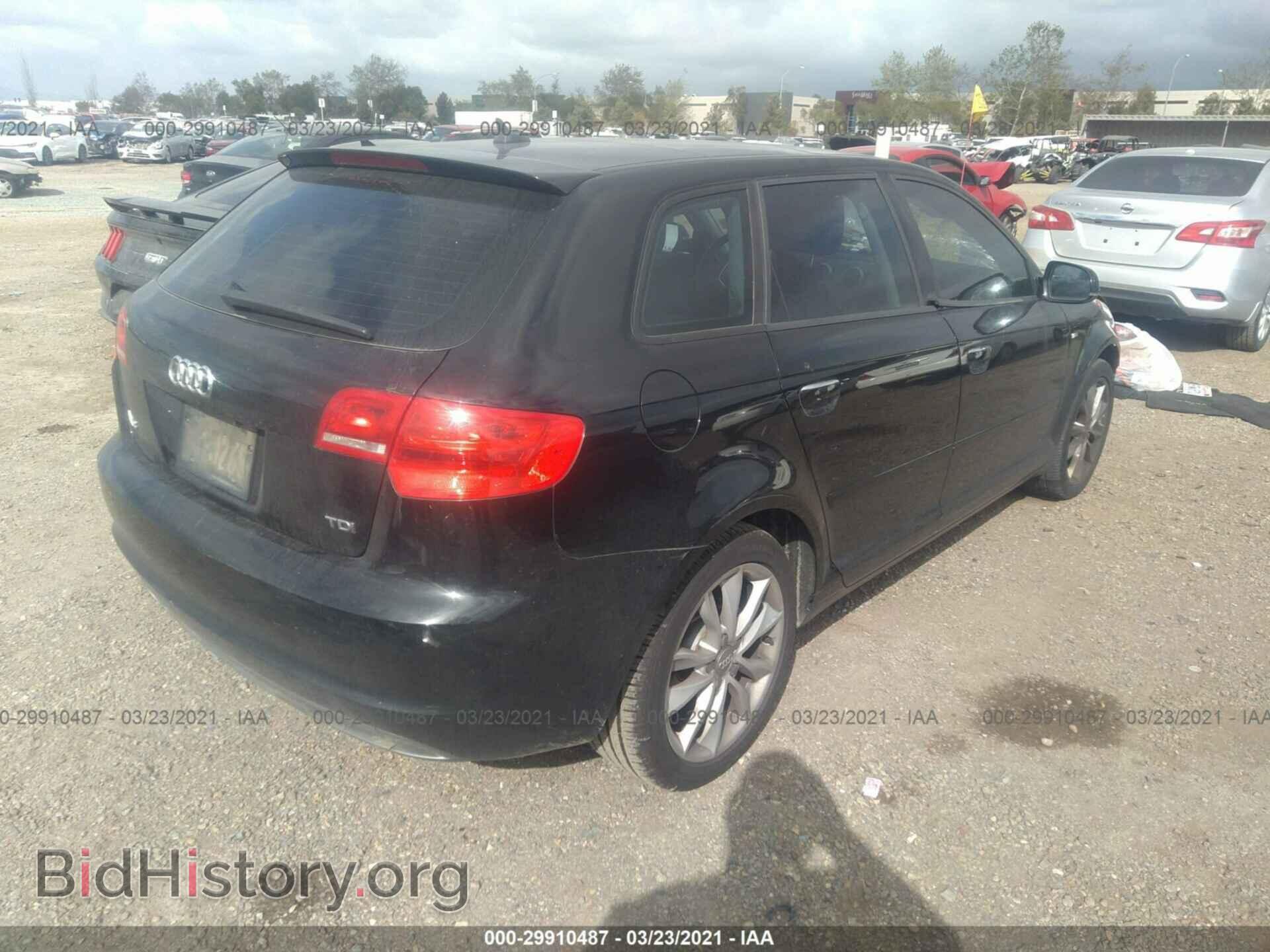 2012 AUDI A3 - VIN: WAUBJAFM2CA087885 - Фото 4