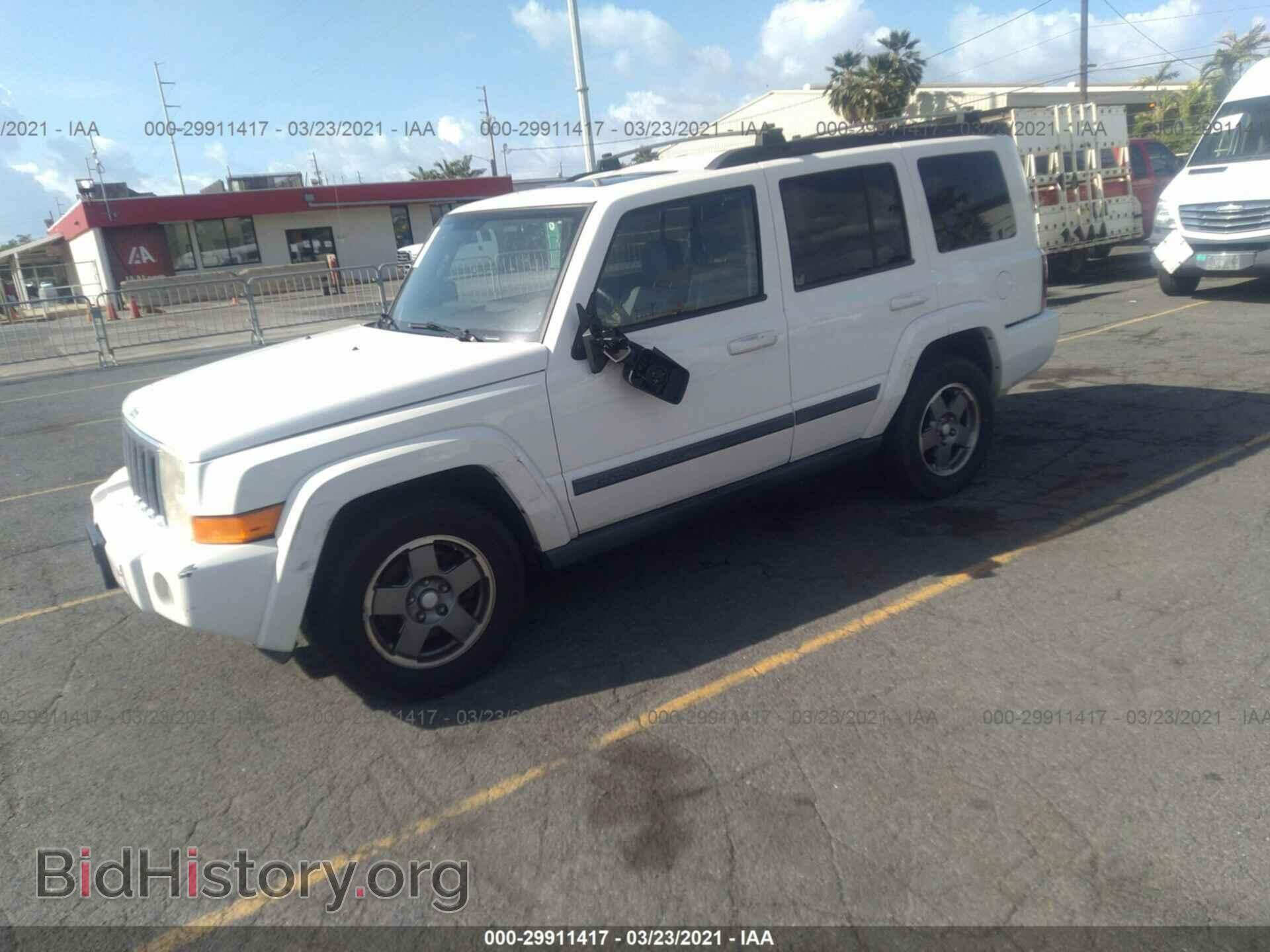 2007 JEEP COMMANDER - VIN: 1J8HG48K07C636799 - Photo 2