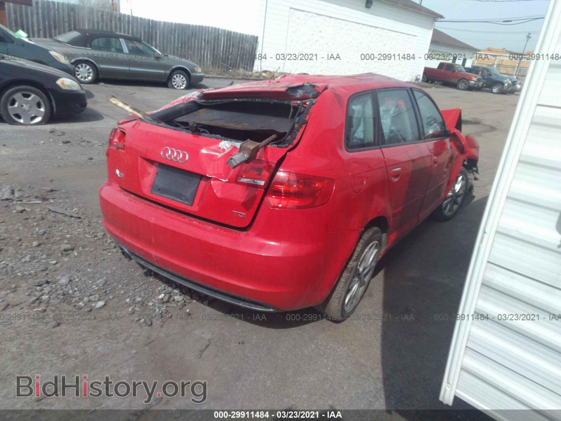 2012 AUDI A3 - VIN: WAUBJAFM4CA091176 - Фото 4