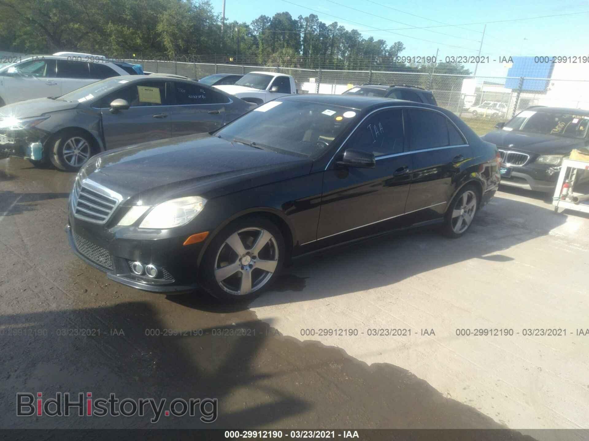 2010 MERCEDES-BENZ E-CLASS - VIN: WDDHF8HB7AA105383 - Photo 2