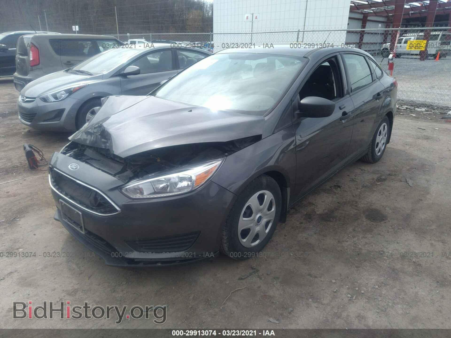2016 FORD FOCUS - VIN: 1FADP3E26GL211680 - Фото 2