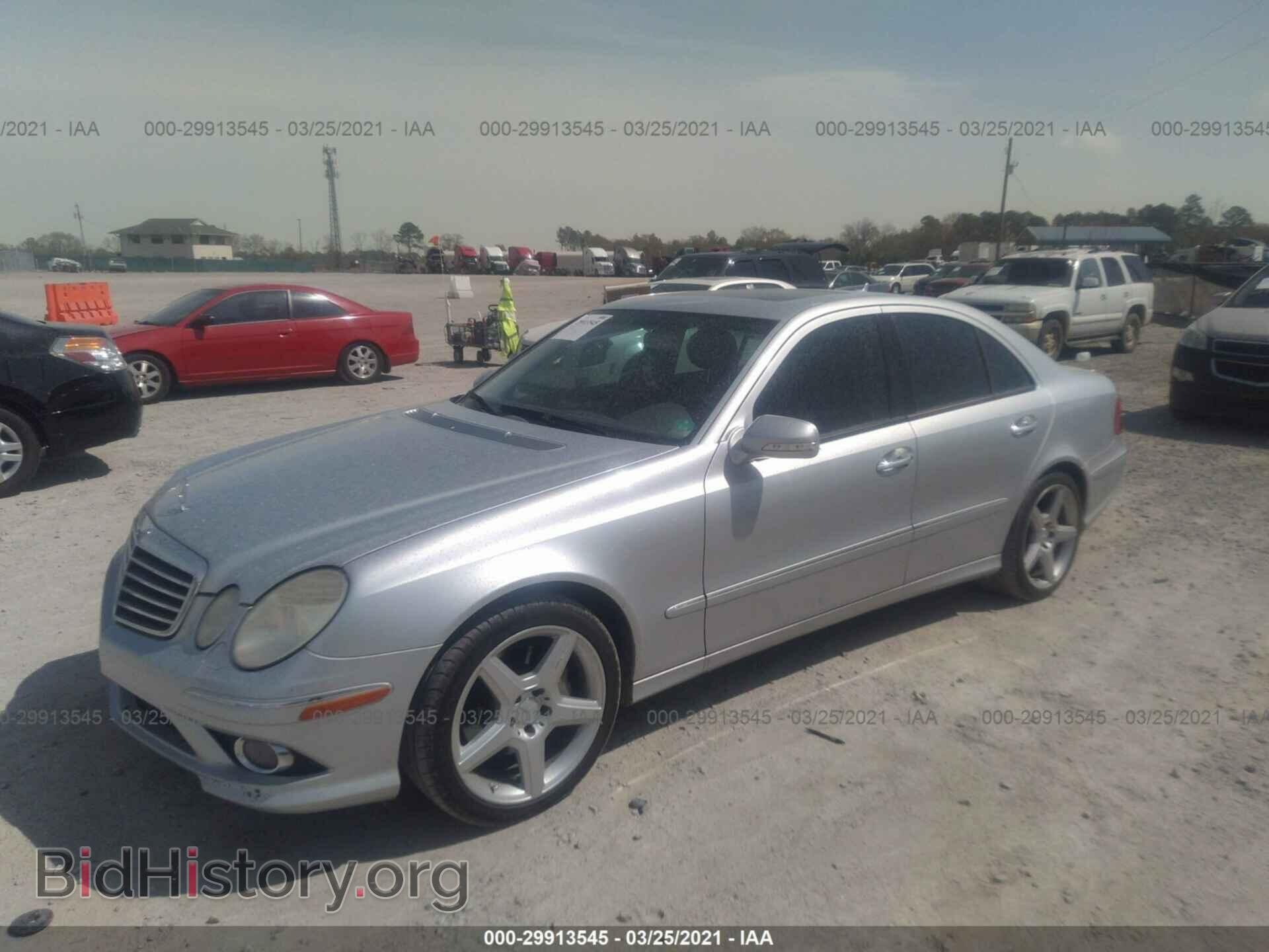 2009 MERCEDES-BENZ E-CLASS - VIN: WDBUF56X09B373508 - Фото 2