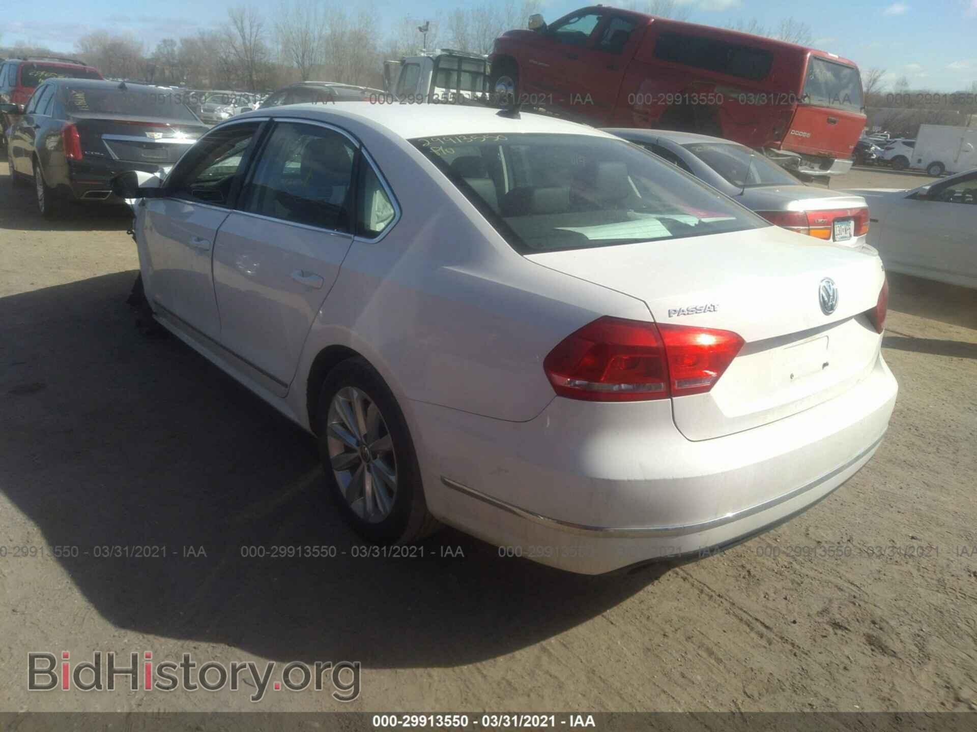 2012 VOLKSWAGEN PASSAT - VIN: 1VWCH7A32CC026302 - Фото 3