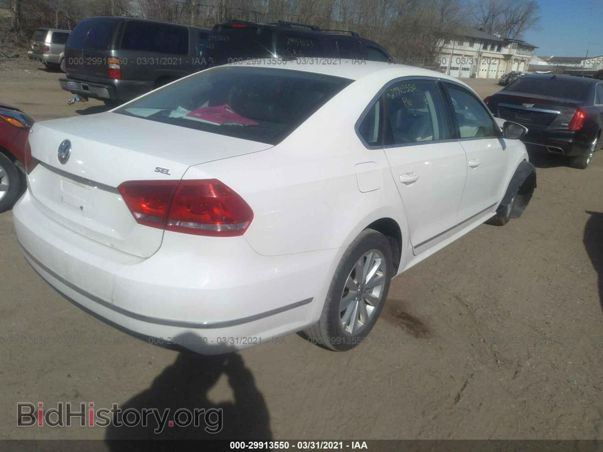 2012 VOLKSWAGEN PASSAT - VIN: 1VWCH7A32CC026302 - Фото 4