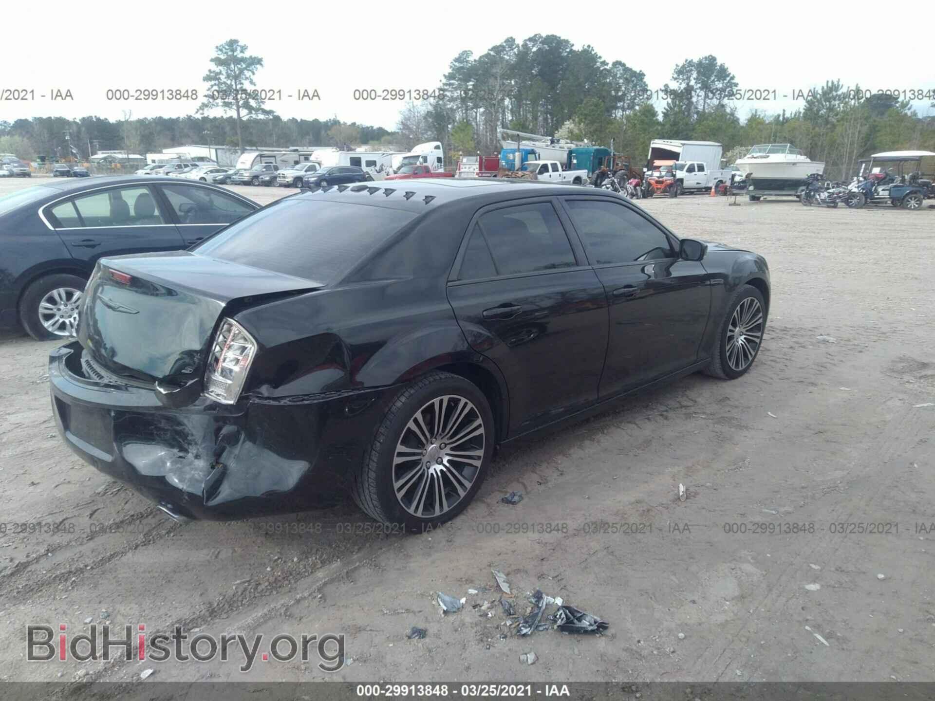 2012 CHRYSLER 300 - VIN: 2C3CCADT7CH136581 - Photo 4