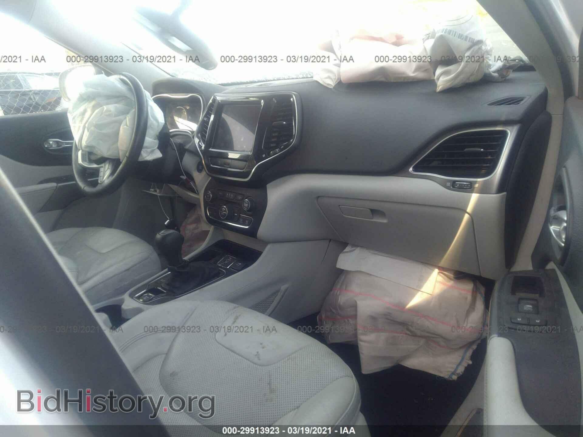 2019 JEEP CHEROKEE - VIN: 1C4PJLDBXKD402838 - Фото 5