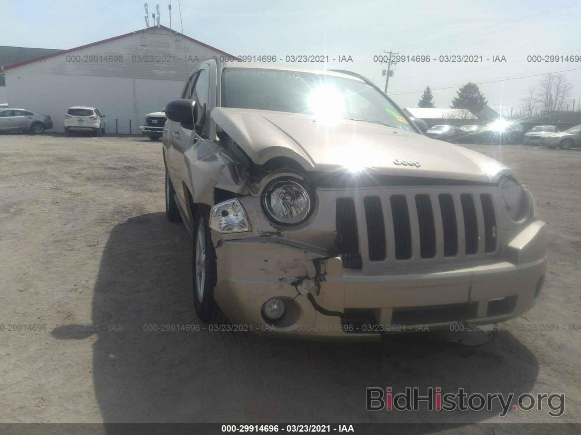 Фотография 1J4NT4FB2AD502915 - JEEP COMPASS 2010