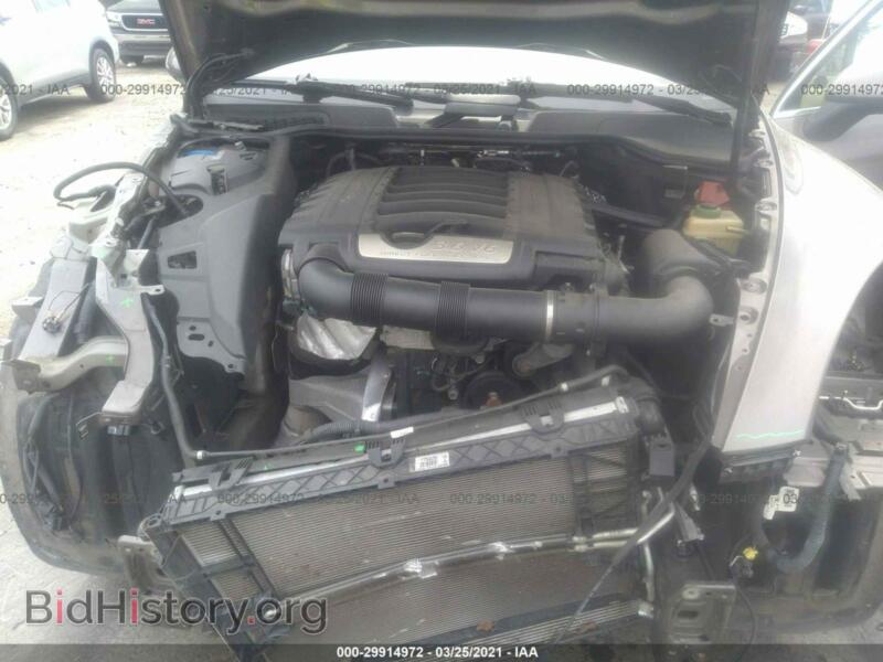 2014 Porsche CAYENNE (VIN WP1AA2A25ELA05146) — фото 10 из 12