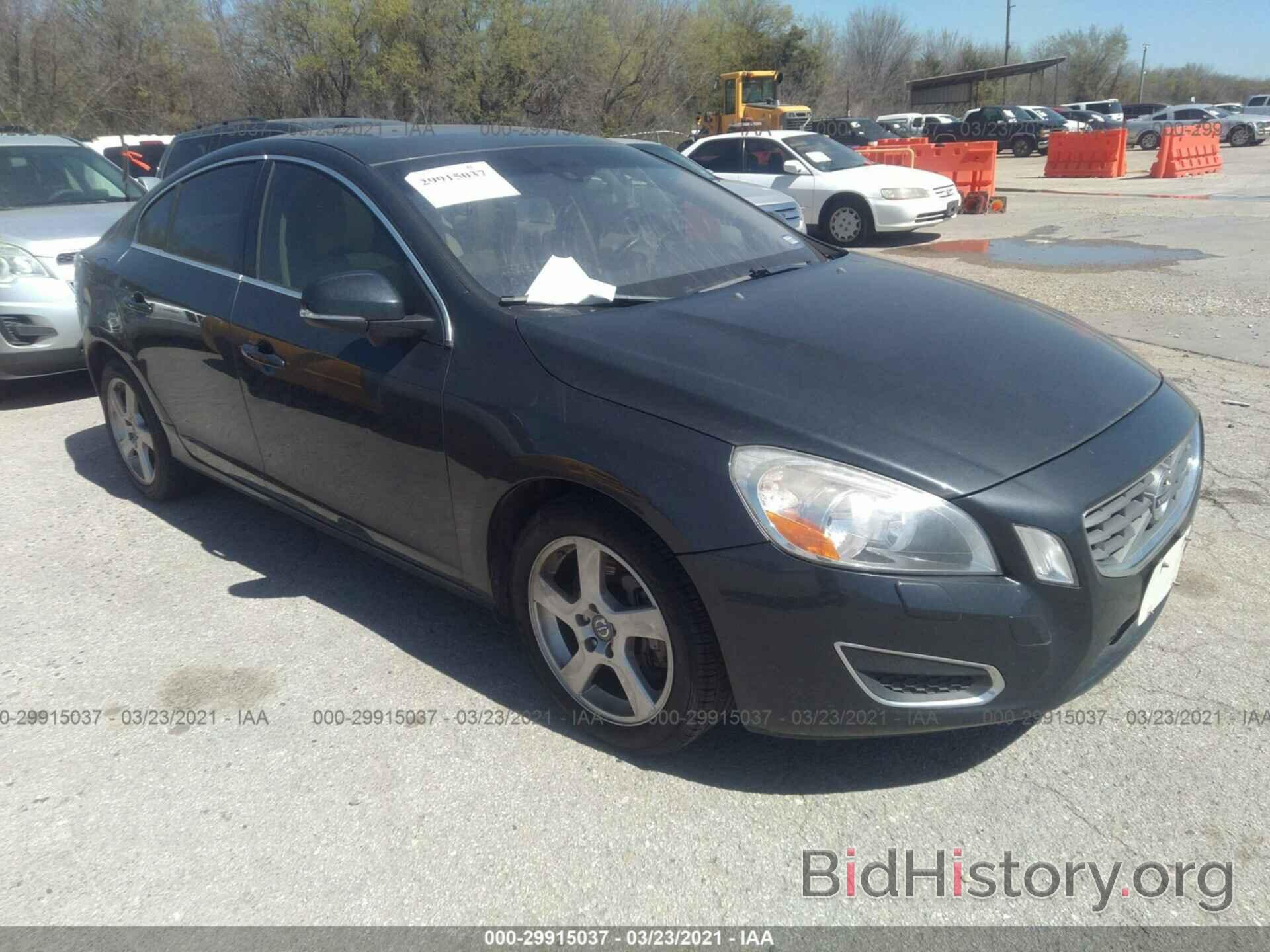 Photo YV1612FS4D2226204 - VOLVO S60 2013