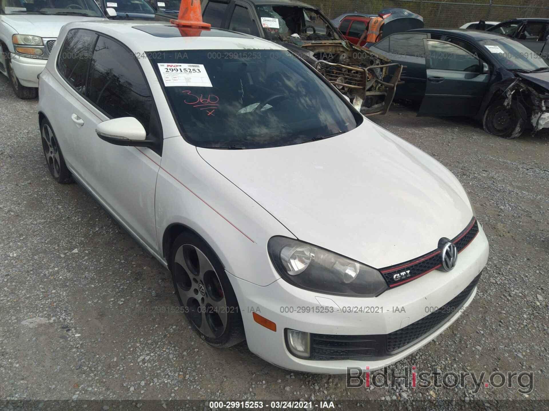 Photo WVWFV7AJ0BW018123 - VOLKSWAGEN GTI 2011