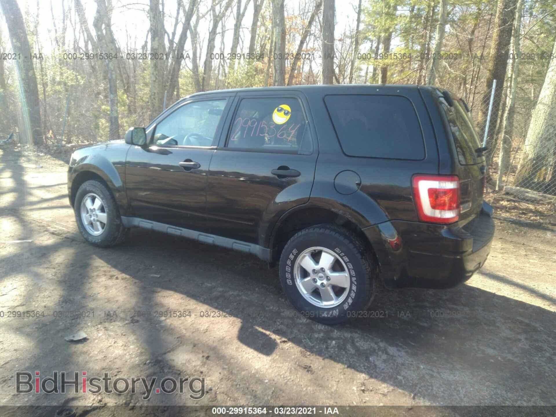 2011 FORD ESCAPE - VIN: 1FMCU0C79BKB85775 - Фото 3