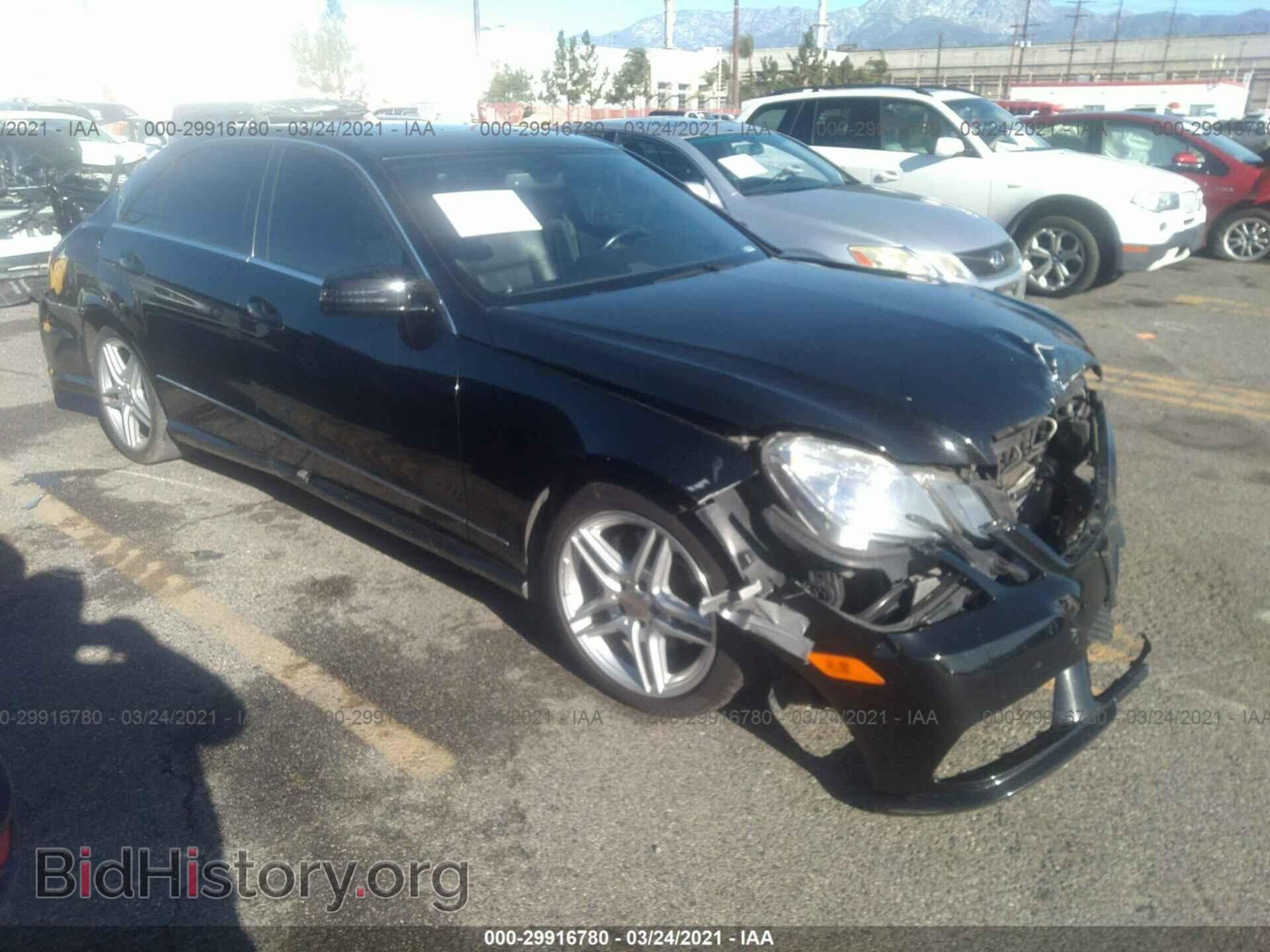 Фотография WDDHF5GBXBA377511 - MERCEDES-BENZ E-CLASS 2011