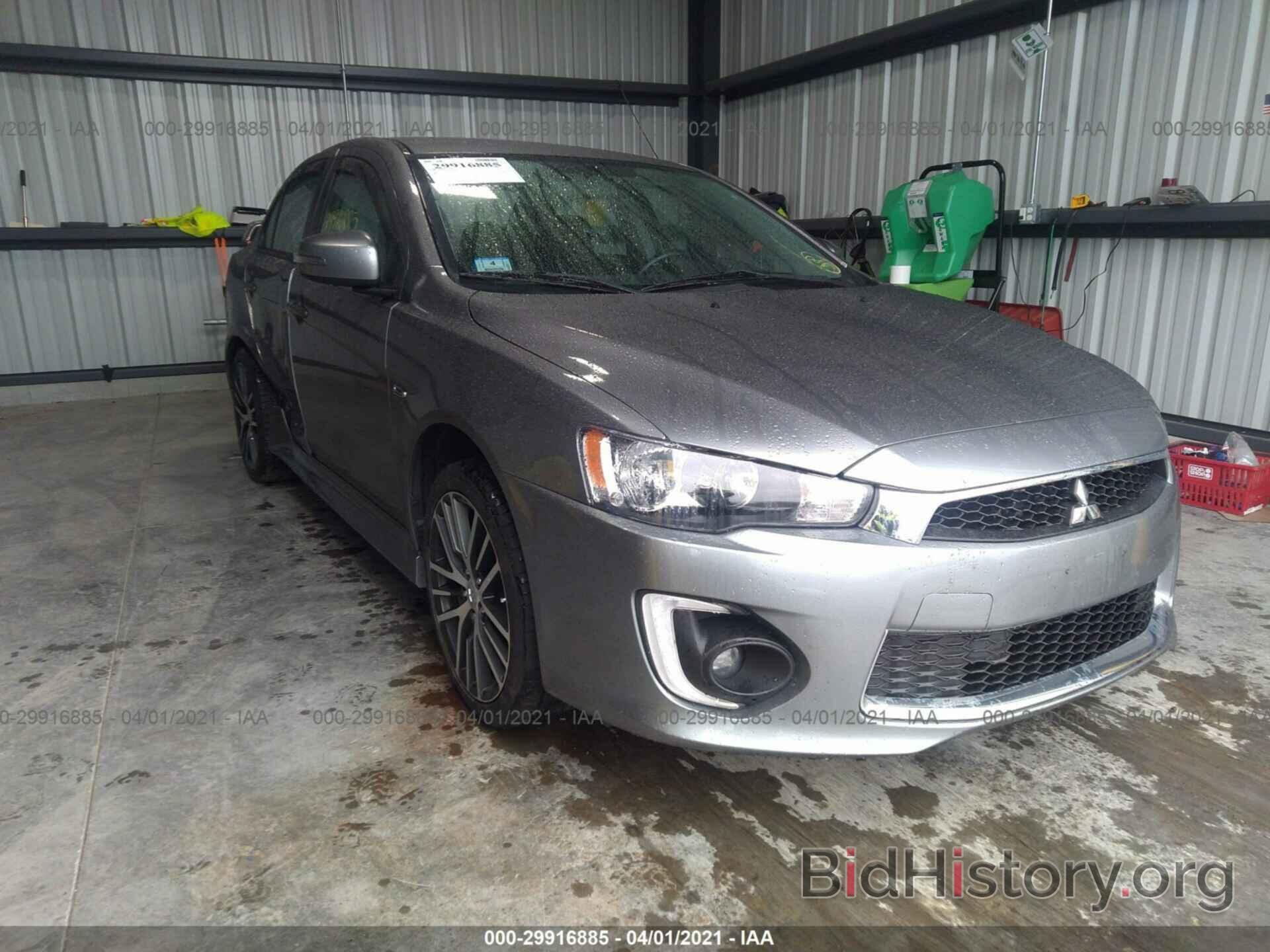 Photo JA32V2FW7HU007810 - MITSUBISHI LANCER 2017