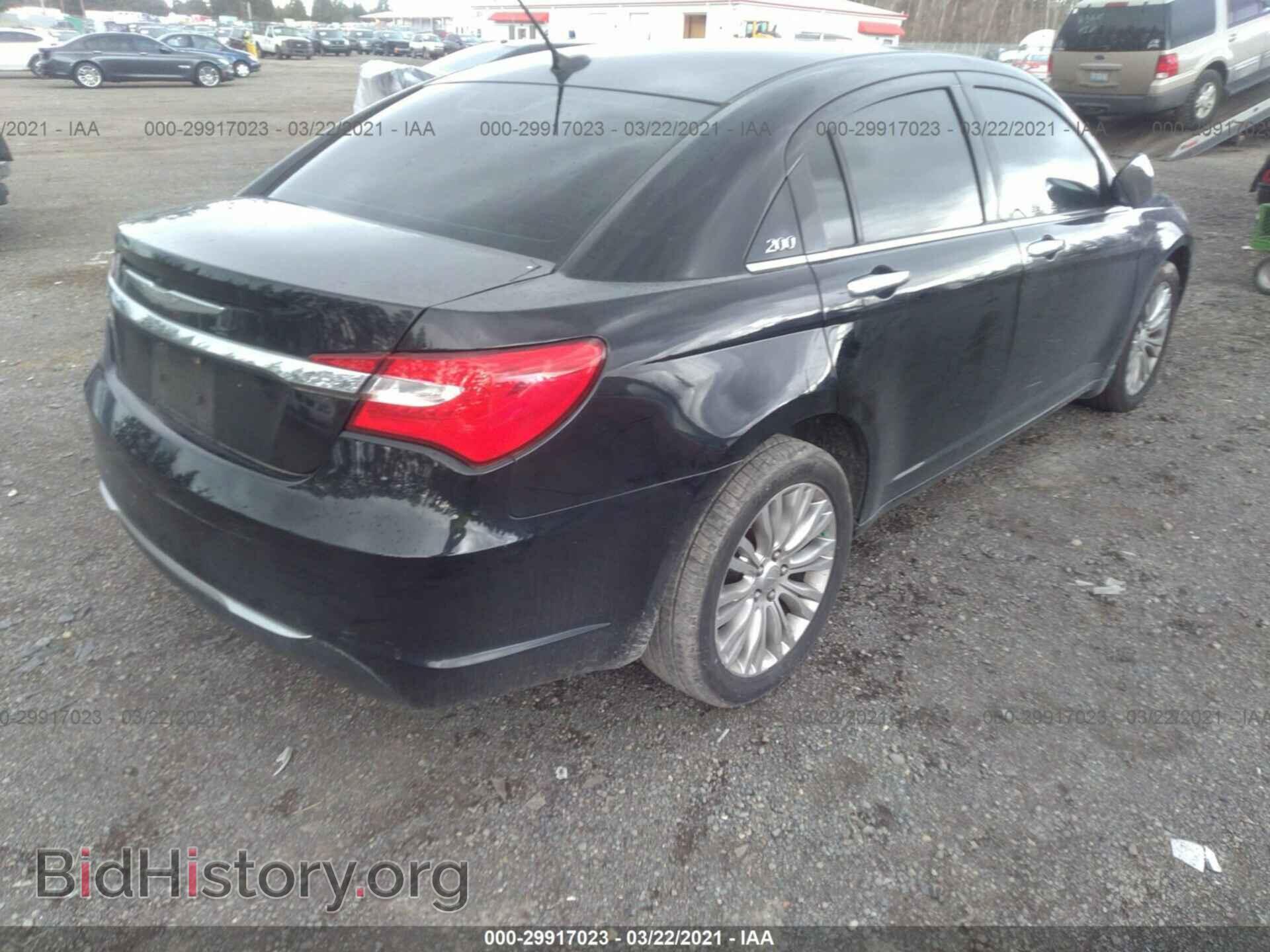 2012 CHRYSLER 200 - VIN: 1C3CCBCG8CN152094 - Фото 4