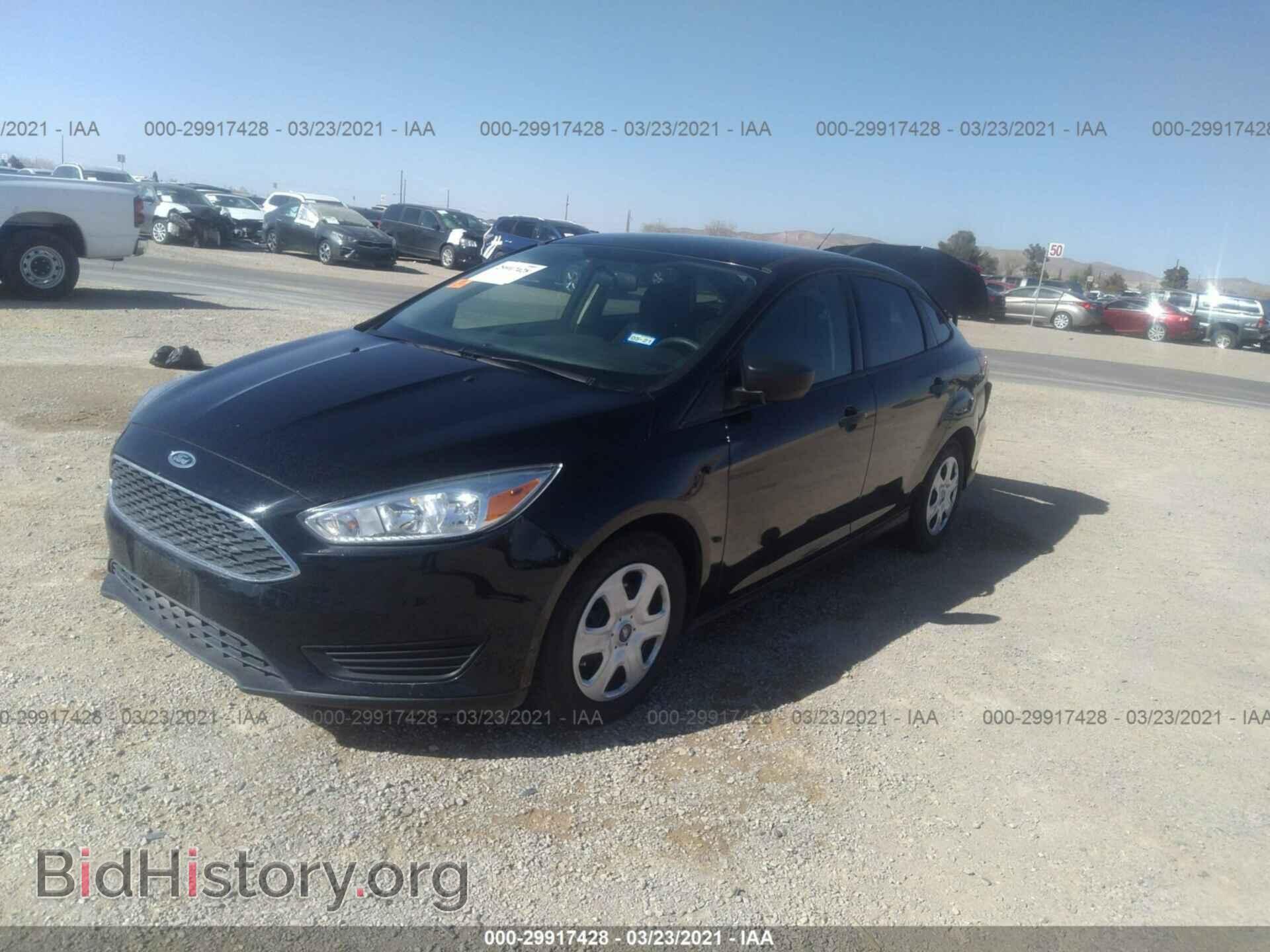 2018 FORD FOCUS - VIN: 1FADP3E2XJL330744 - Фото 2