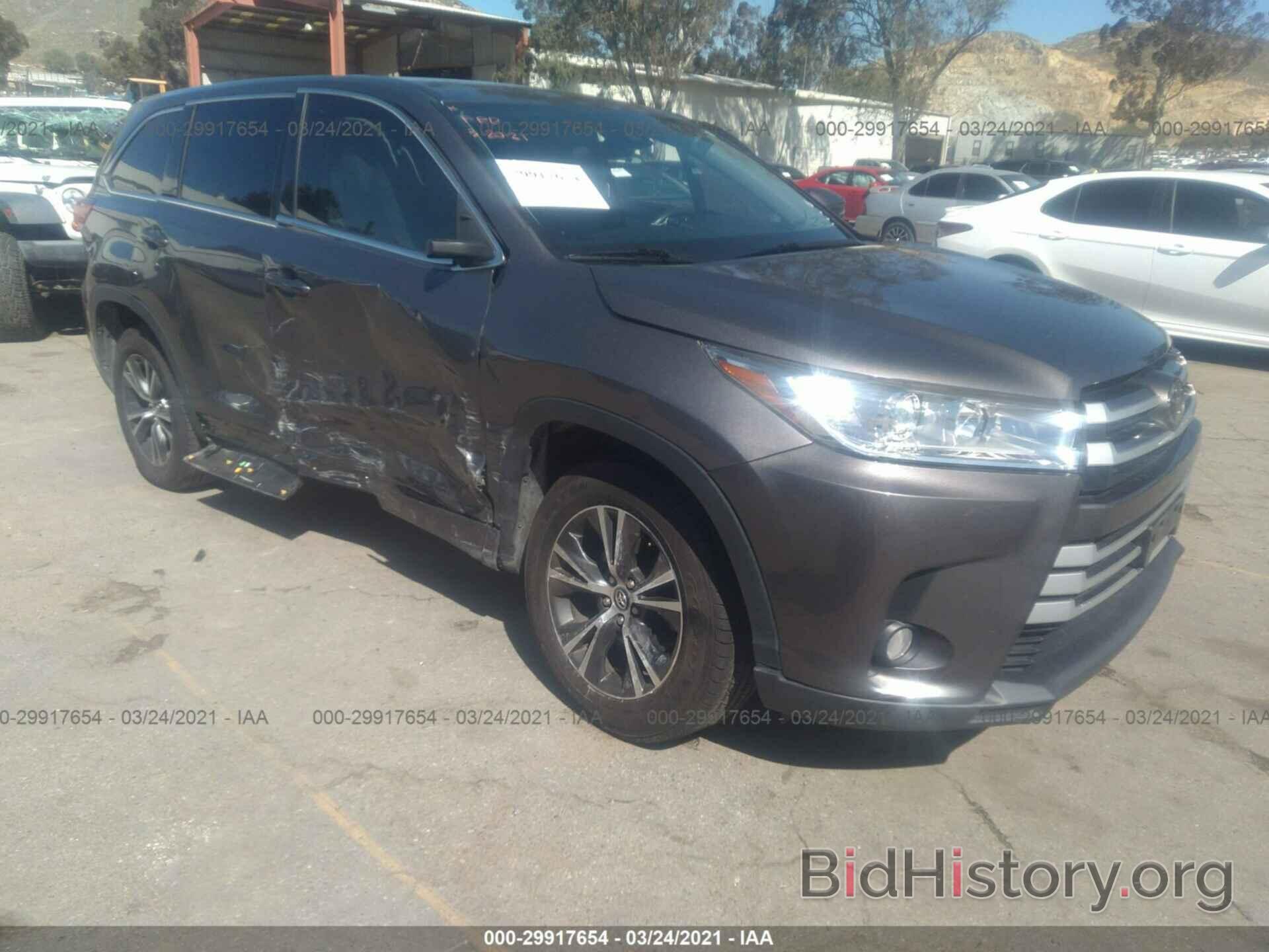 Фотография 5TDZZRFH2HS208825 - TOYOTA HIGHLANDER 2017