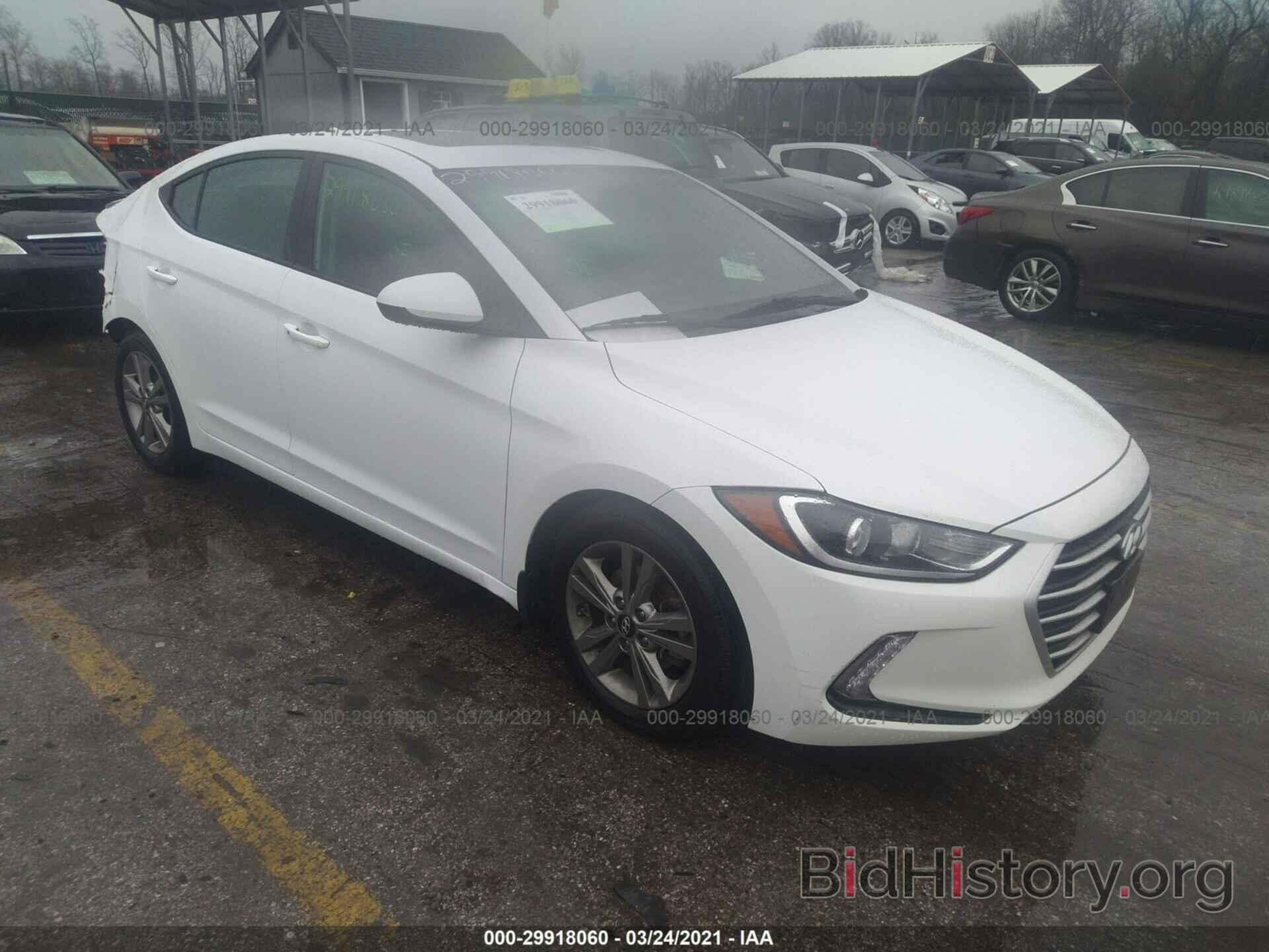 Фотография 5NPD84LF3HH204114 - HYUNDAI ELANTRA 2017