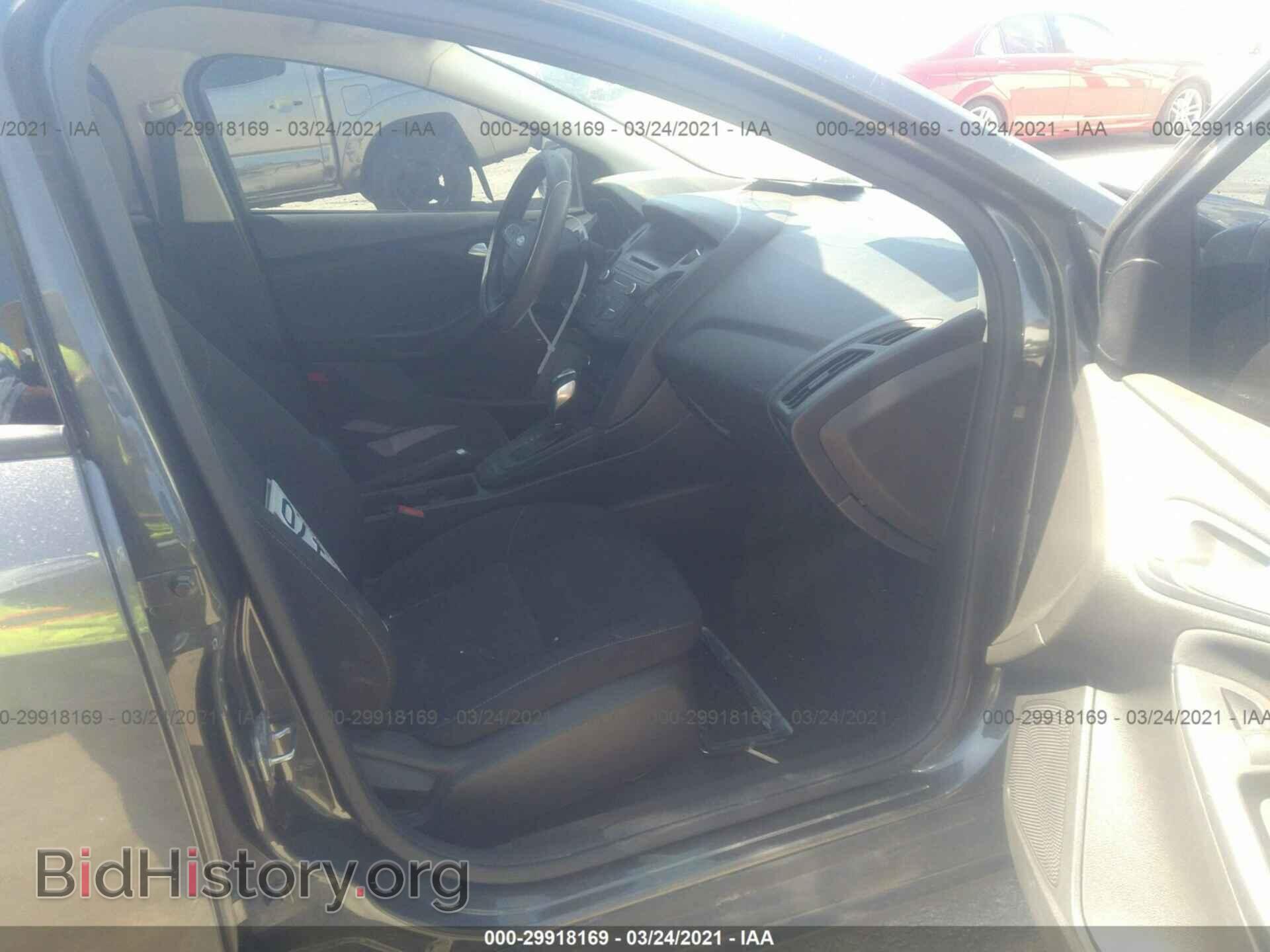 2016 FORD FOCUS - VIN: 1FADP3F2XGL306399 - Фото 5