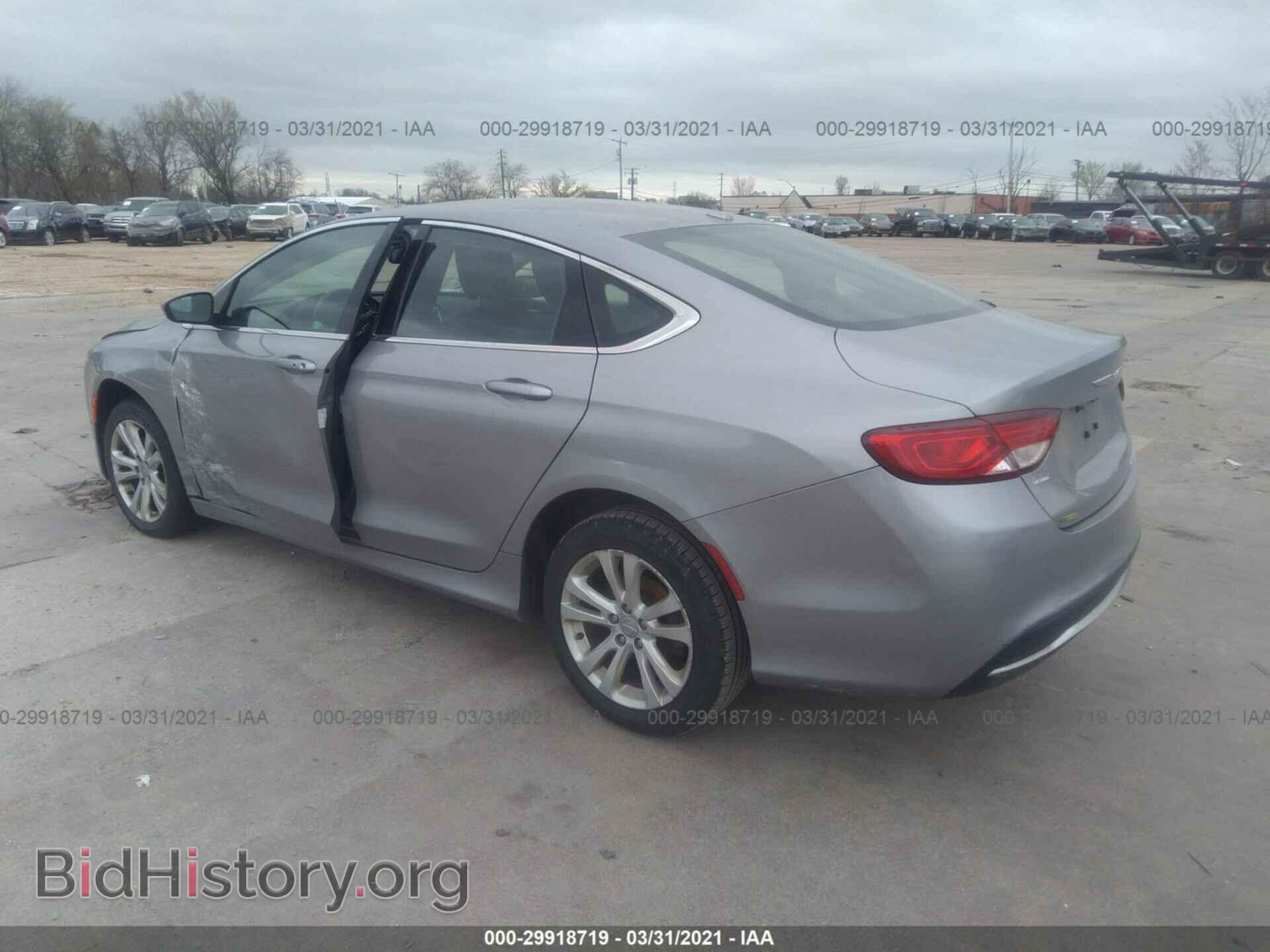 2015 CHRYSLER 200 - VIN: 1C3CCCAB7FN607955 - Photo 3