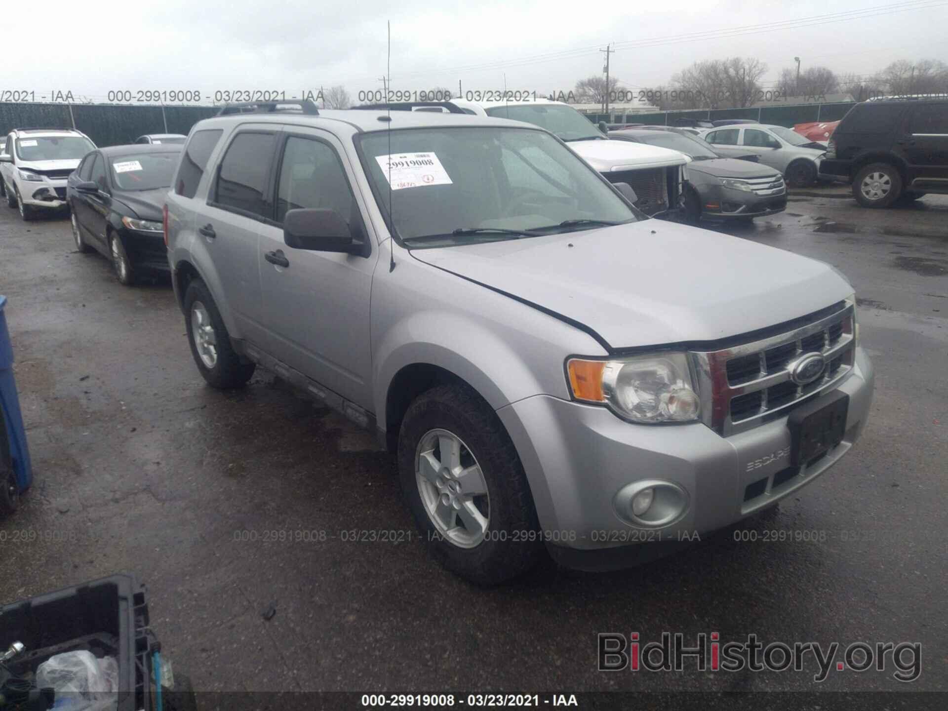 Photo 1FMCU93G99KB10251 - FORD ESCAPE 2009