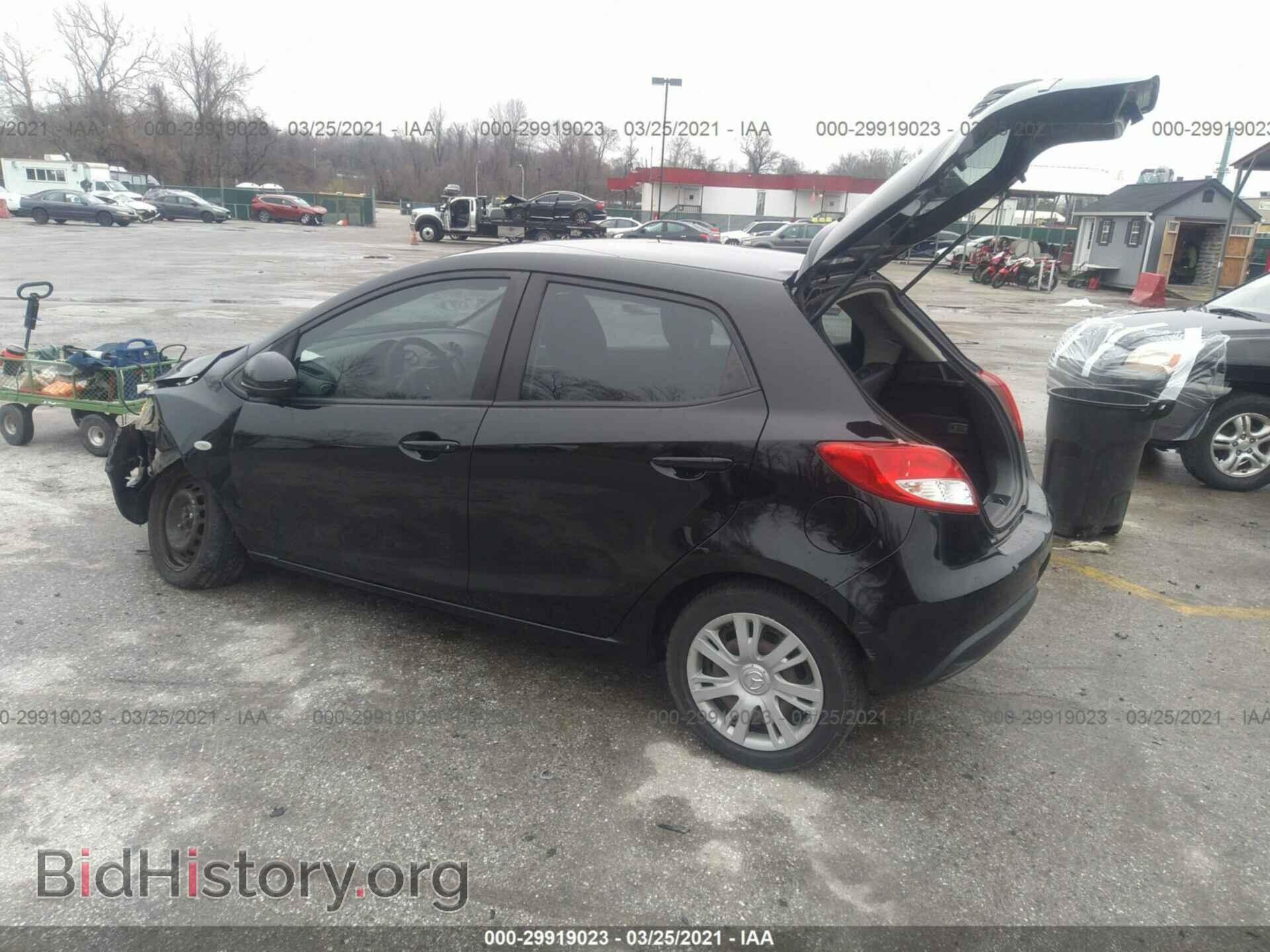2011 MAZDA MAZDA2 - VIN: JM1DE1HZ0B0124591 - Фото 3